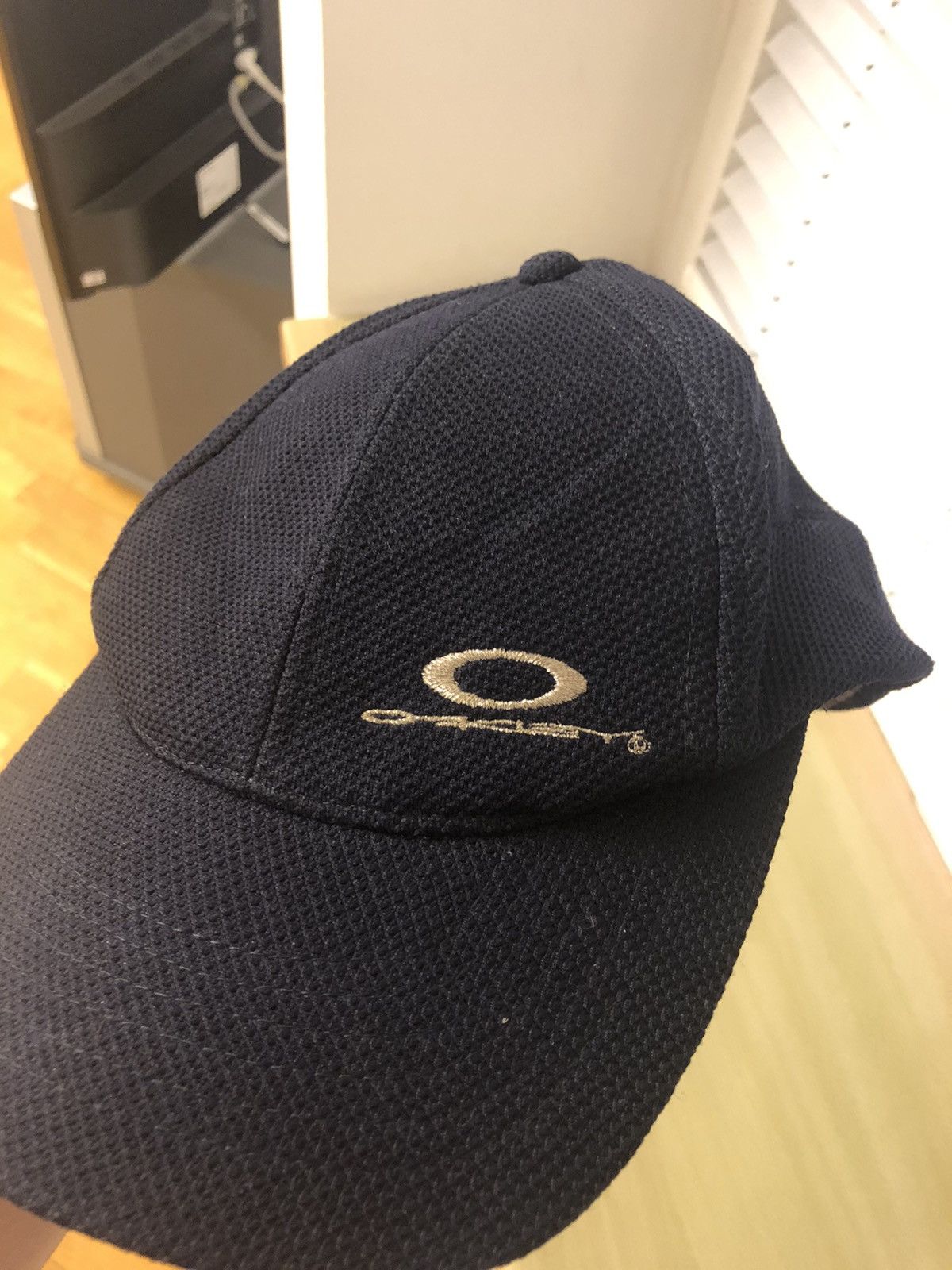 Oakley OAKLEY RARE GENUINE SOFTWARE VINTAGE HAT CAP Size ONE SIZE - 5 Thumbnail