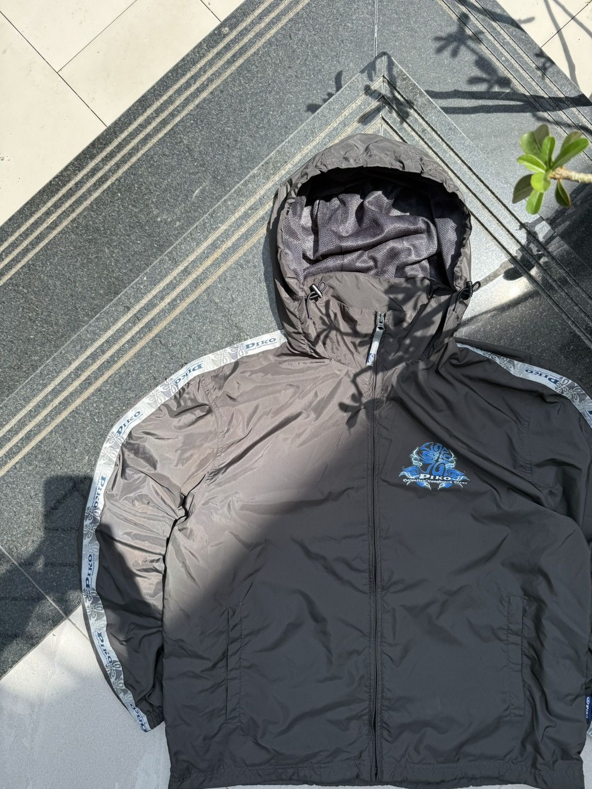 Japanese Brand 90’s PIKO RARE HAWAIIAN SURF LOGO Y2K RETRO VINTAGE JACKET Size US M / EU 48-50 / 2 - 6 Thumbnail