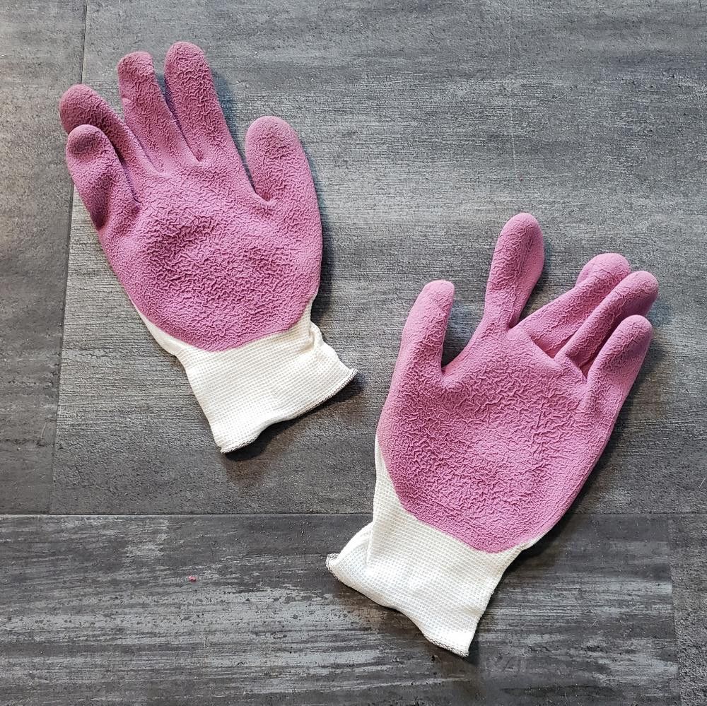 Designer Magenta Cream Nitrile Grip Glove Size ONE SIZE - 2 Thumbnail