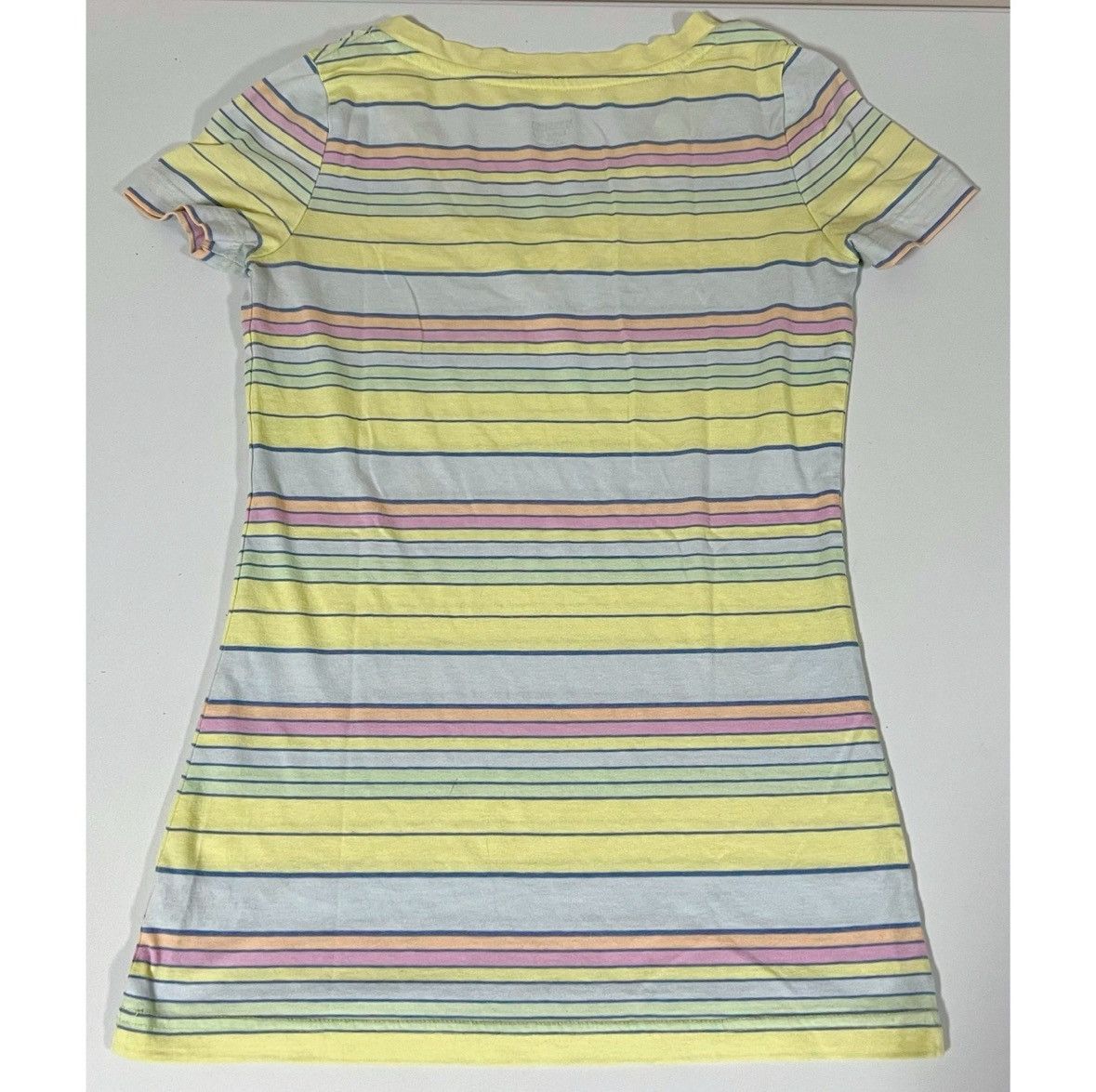 Mossimo Mossimo Yellow Pastel Striped V-Neck Shirt Top Tee Size XS🌸✨ Size XS / US 0-2 / IT 36-38 - 4 Thumbnail