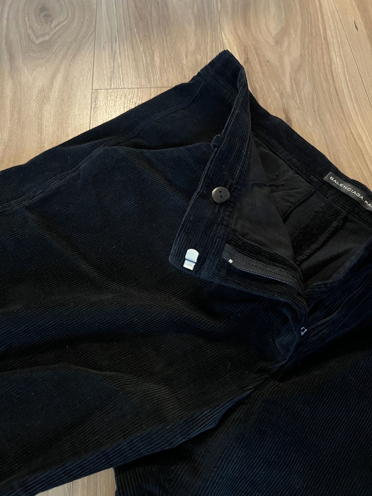 Balenciaga Balenciaga Corduroy Trousers Black Size US 33 - 4 Thumbnail