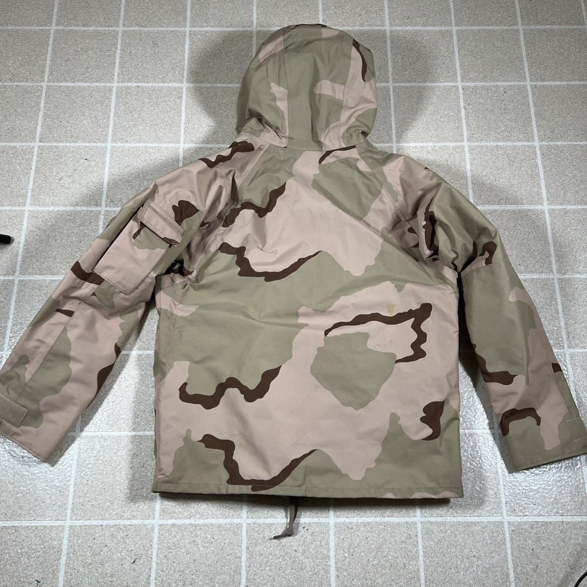 Other US MILITARY ECWCS GORE TEX COLD WEATHER DESERT CAMO PARKA Size US M / EU 48-50 / 2 - 4 Thumbnail
