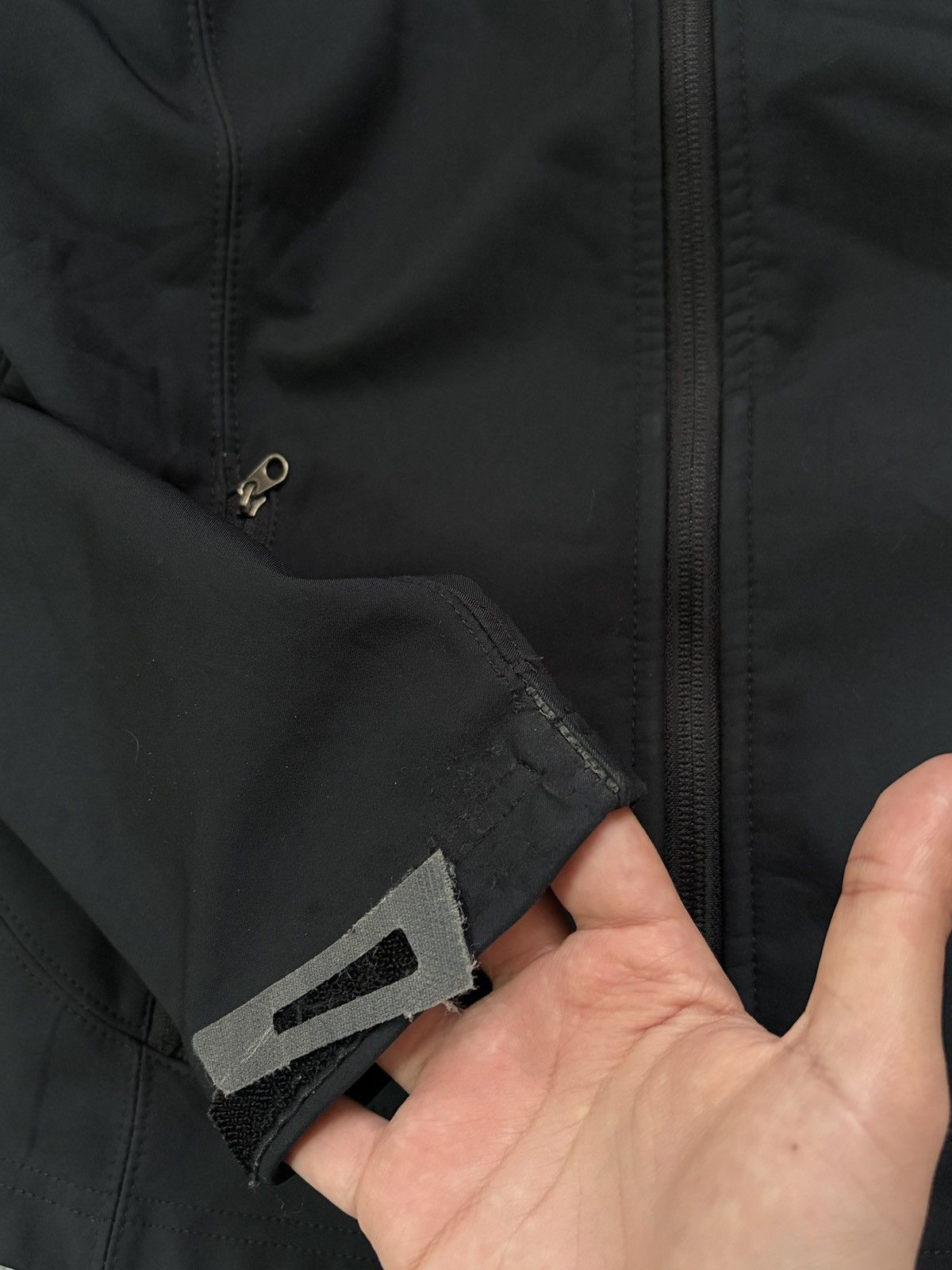 Nike ACG Nike ACG Black Softshell Fleece Jacket Women’s S Gorpcore Size S / US 4 / IT 40 - 10 Thumbnail