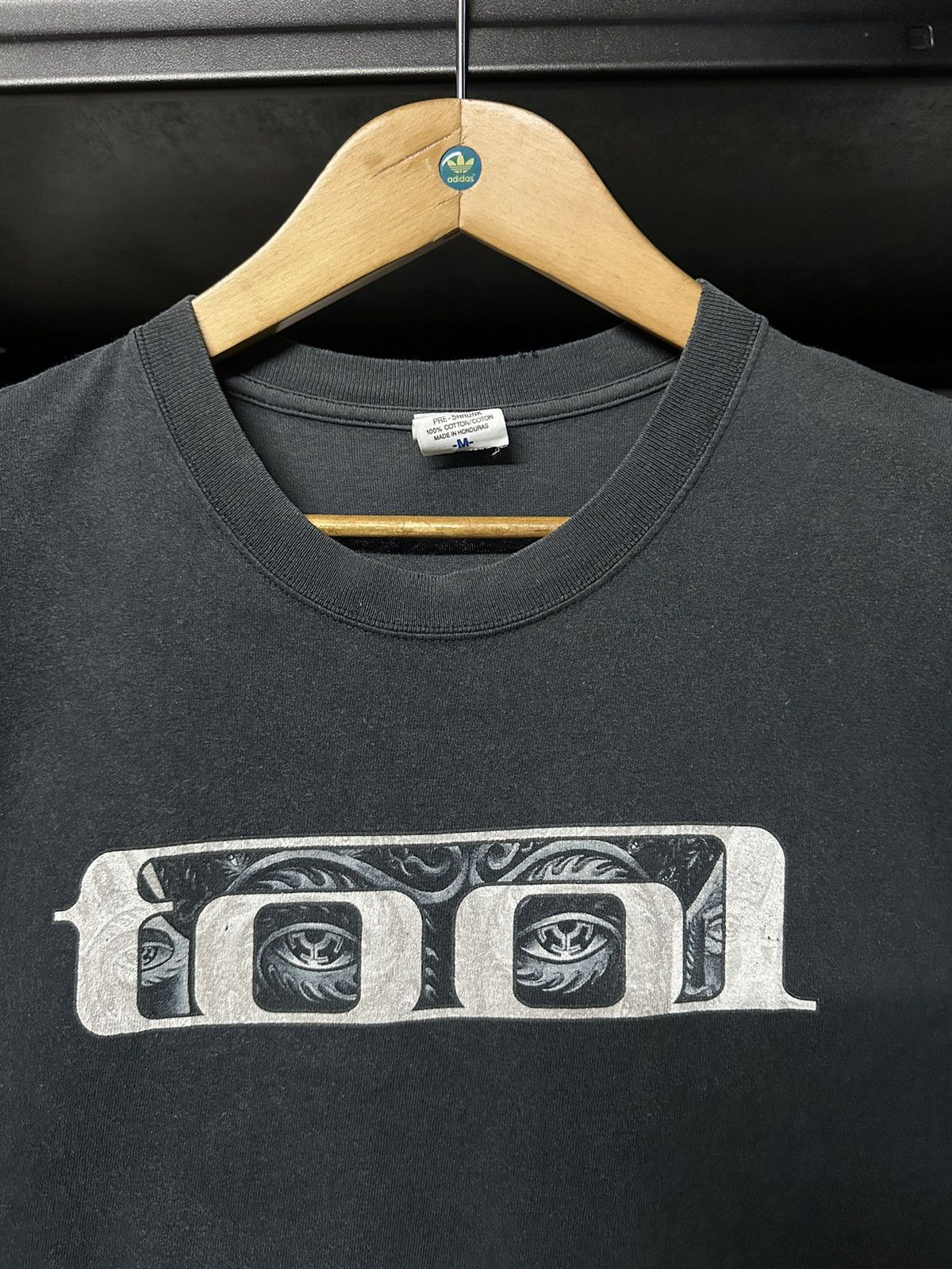 Band Tees × Vintage Vintage Tool Band Tour Sun Faded Tee Size US M / EU 48-50 / 2 - 3 Thumbnail