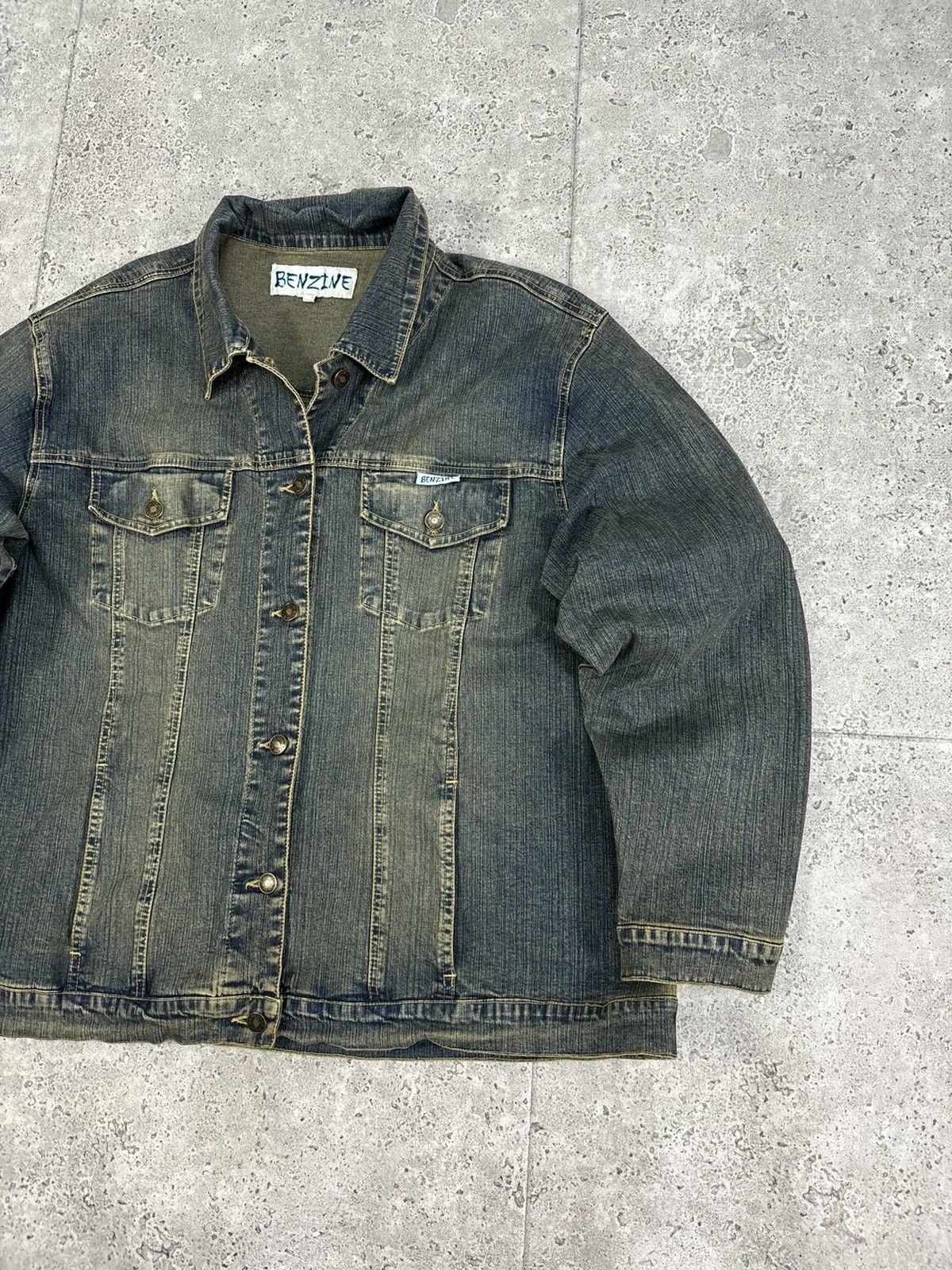 Acne Studios × Japanese Brand × Vintage Distressed Dirty Cropped Japanese Denim Jacket Boxy Y2K Size US L / EU 52-54 / 3 - 3 Thumbnail