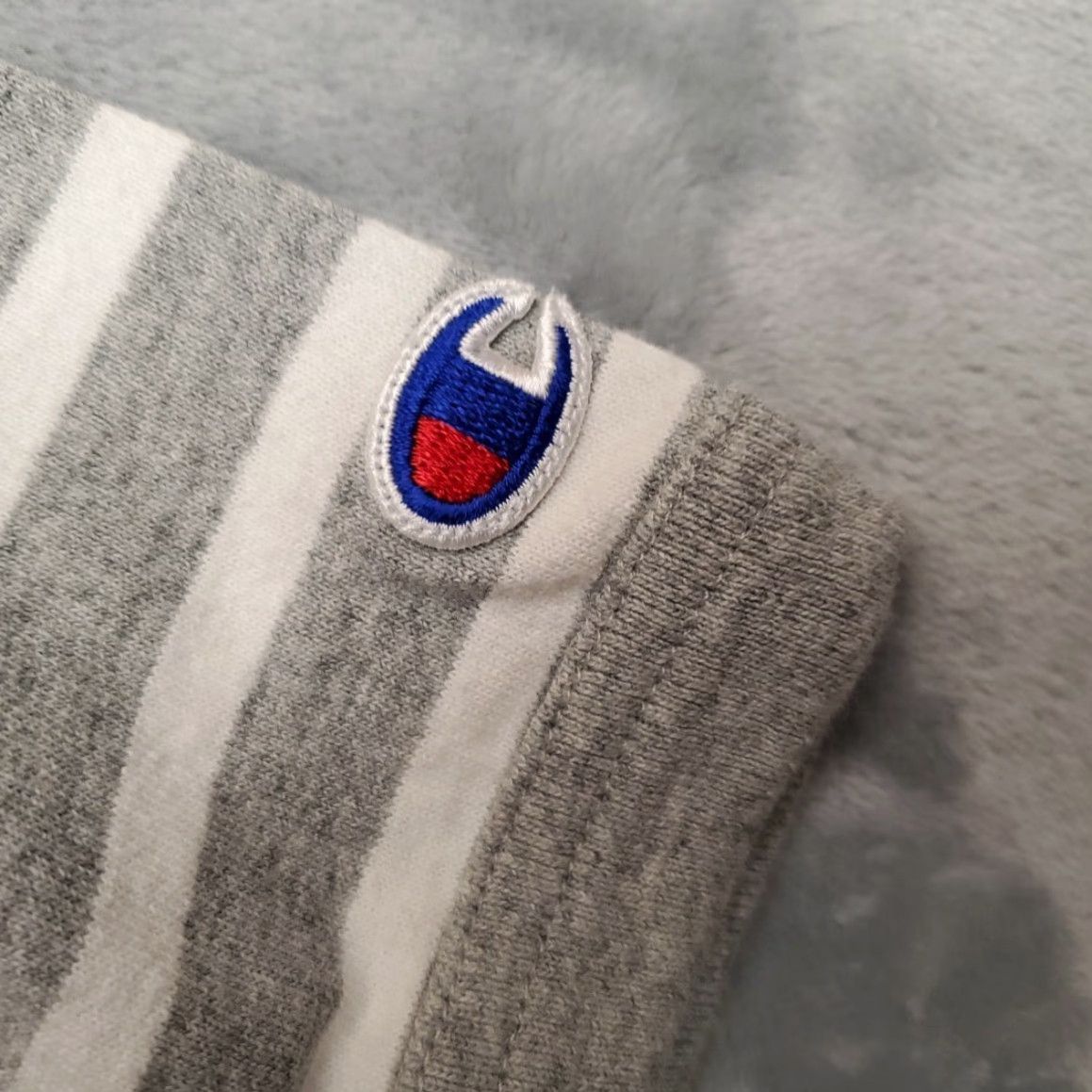Champion VINTAGE Champion Shirt Mens Medium Gray Striped Embroidered Spellout Cotton Crewneck TEE Size US M / EU 48-50 / 2 - 4 Thumbnail