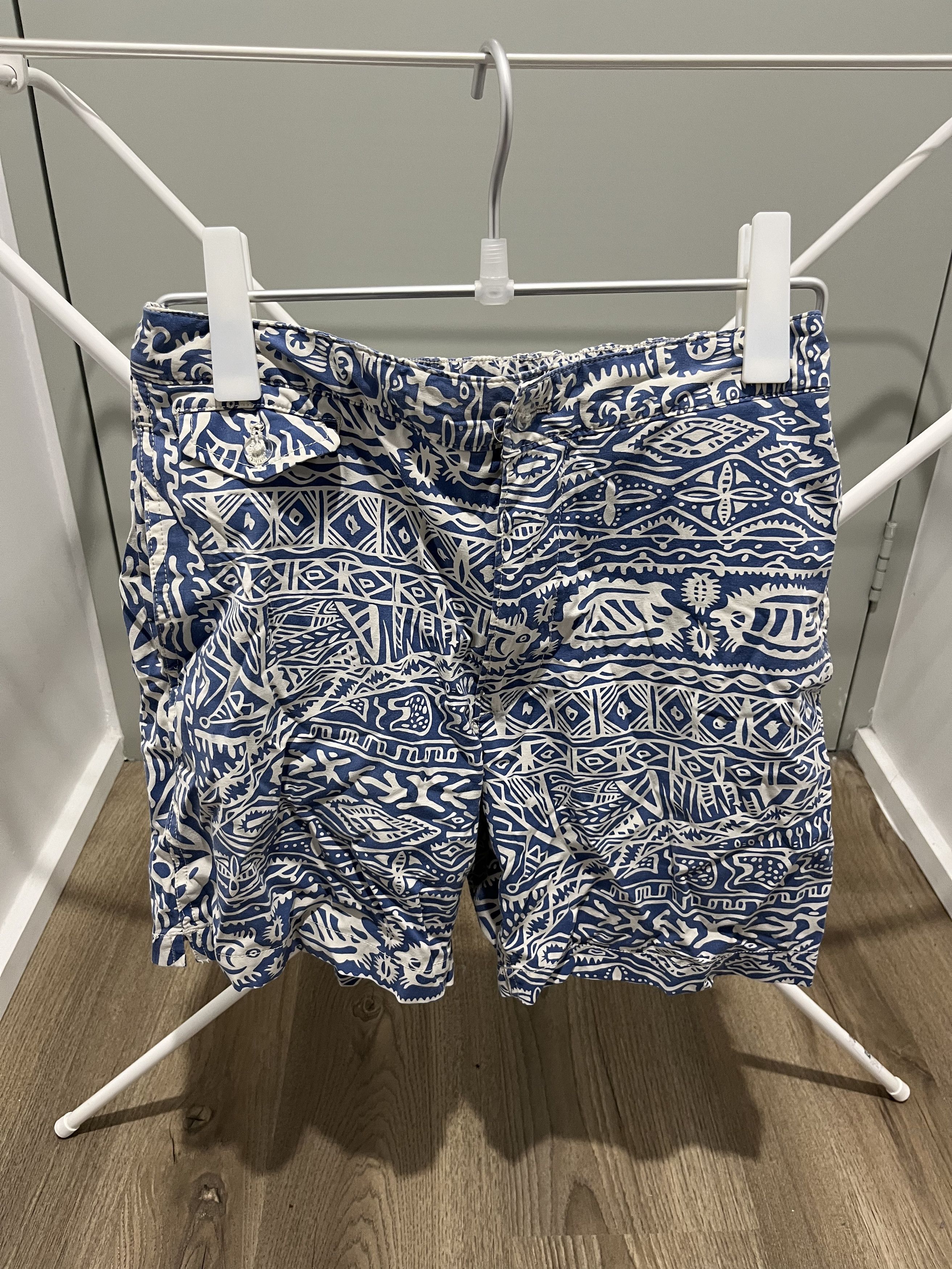 Buck Mason Buck Mason blue/white printed shorts Size US 29 - 1 Thumbnail