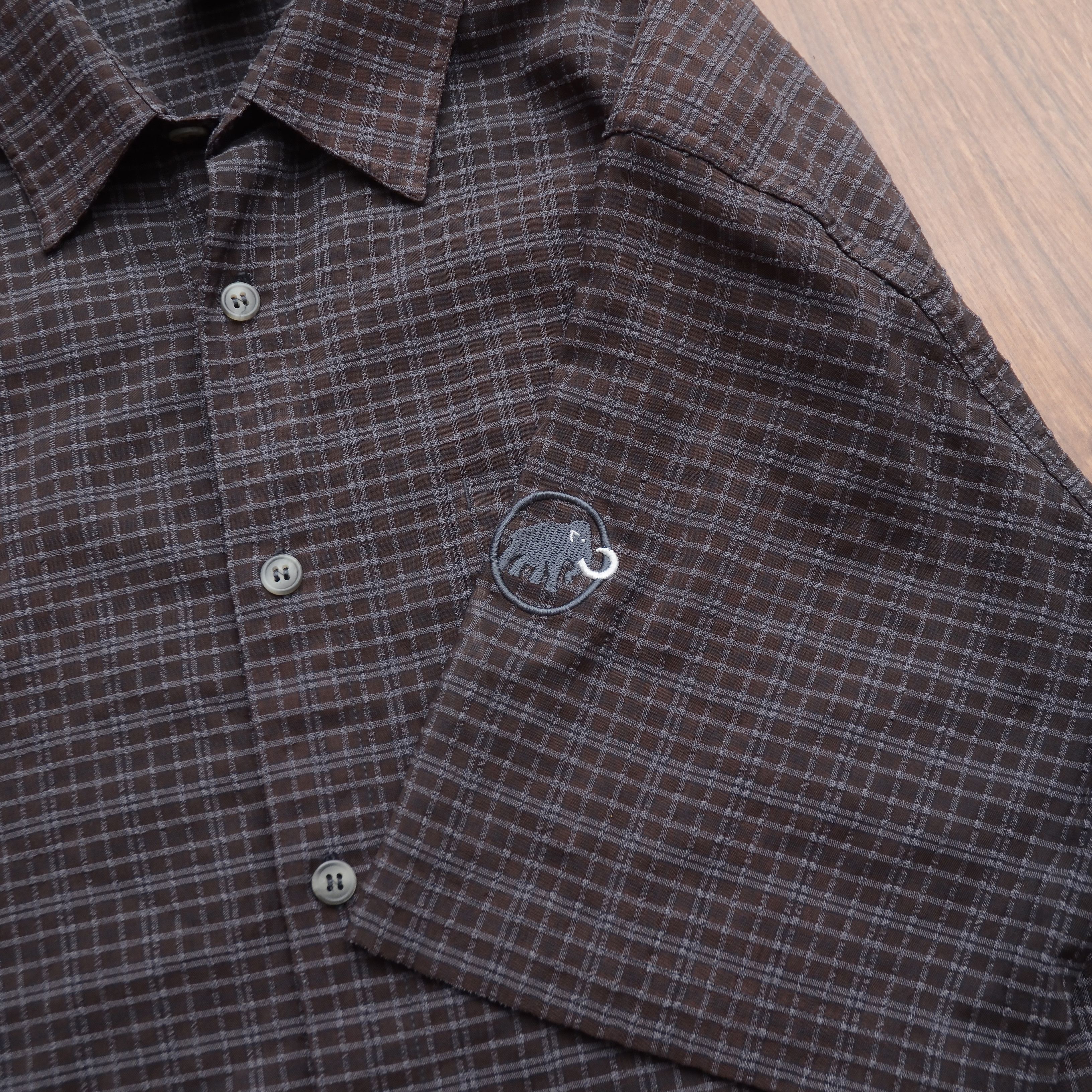 Mammut Mammut Swiss Technology Outdoor Button Up Shirt Size US L / EU 52-54 / 3 - 9 Thumbnail