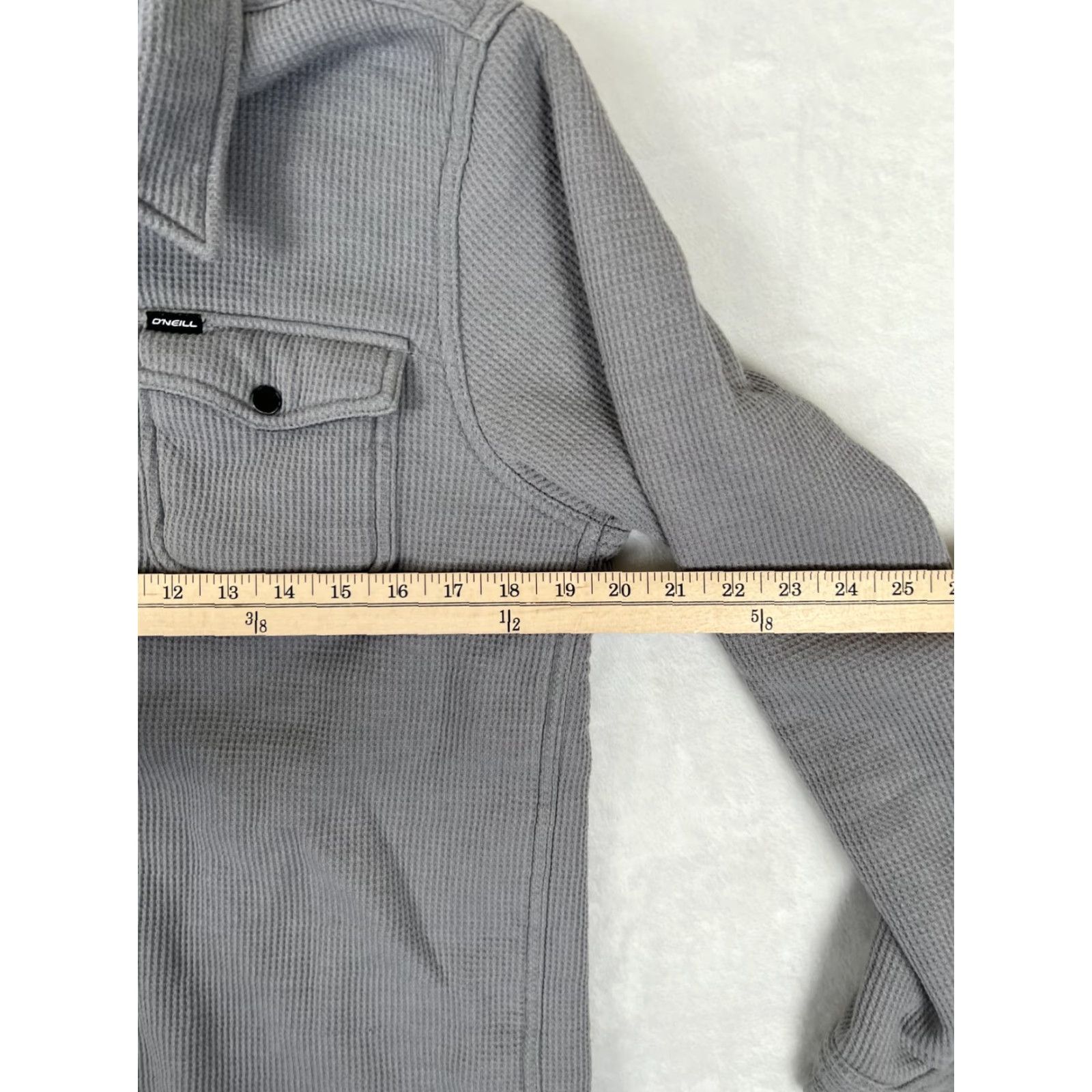 O'Neill VINTAGE? No. O'Neill Jacket Mens M Gray Sherpa Lined Snap Front Waffle Fleece Shacket Size US M / EU 48-50 / 2 - 7 Thumbnail
