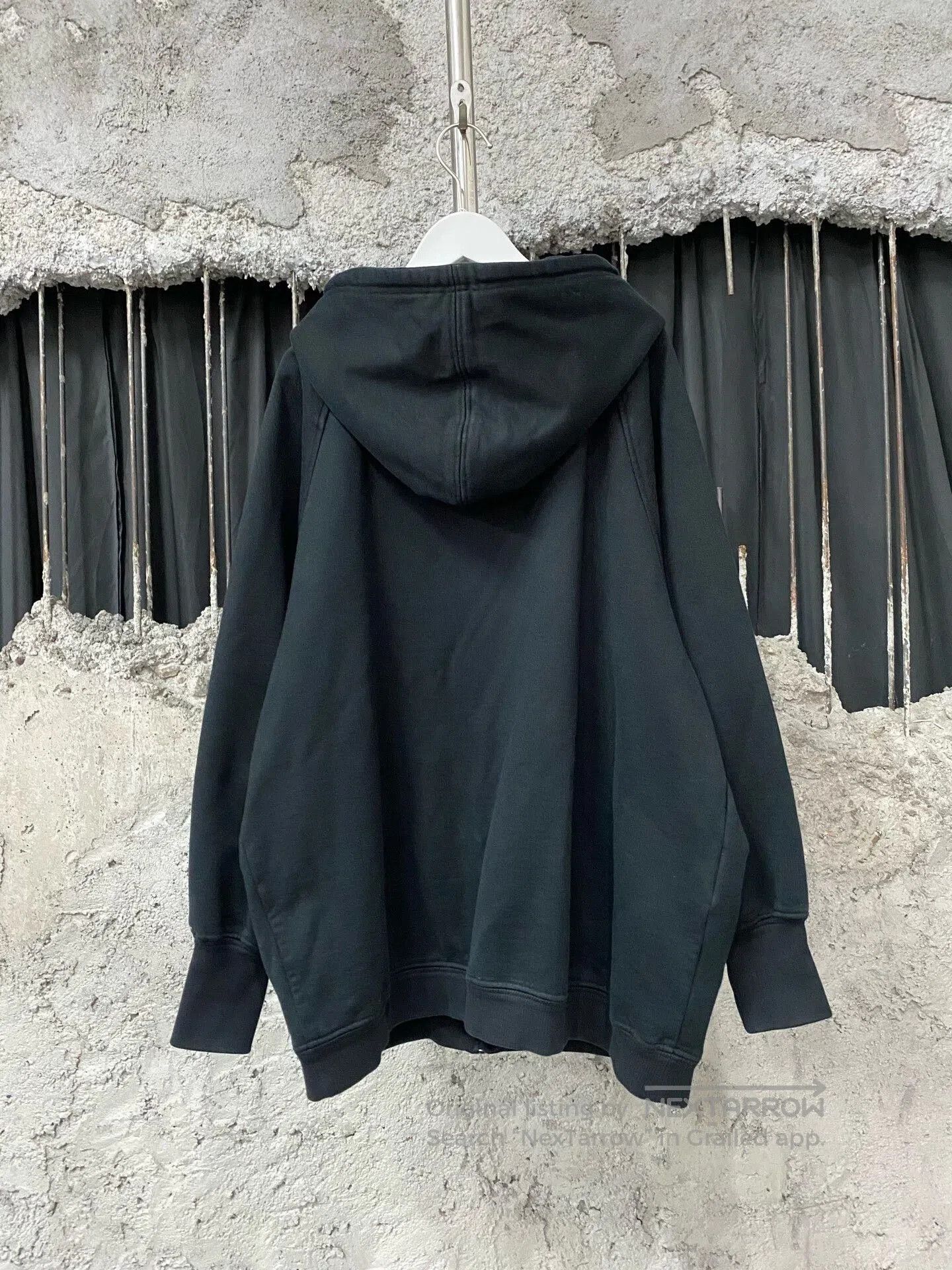Prada prada black zip-up hoodie sweatshirt. Size US XS / EU 42 / 0 - 2 Thumbnail