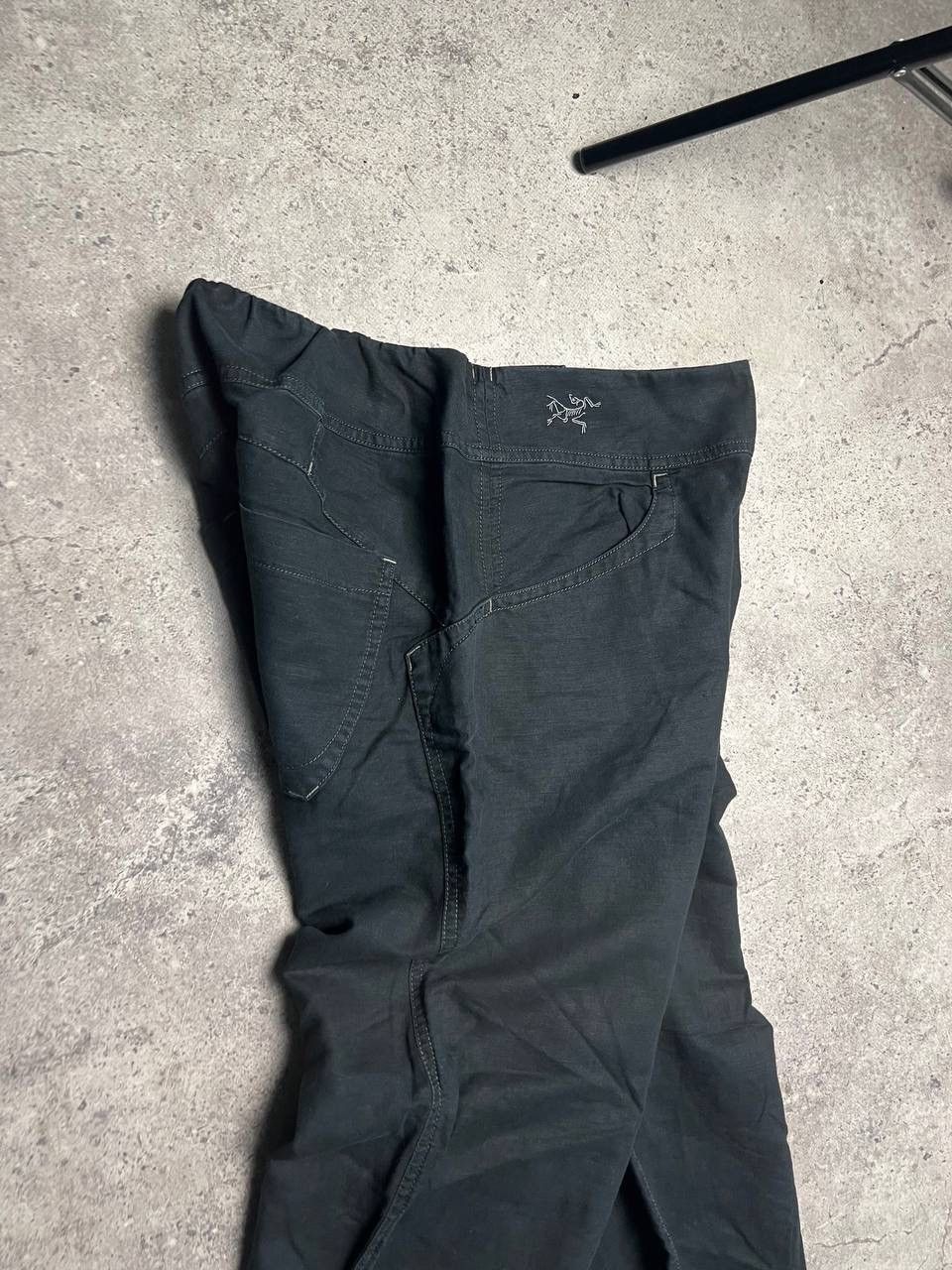 Arc'teryx Arcteryx Pants Size 30" / US 8 / IT 44 - 2 Thumbnail