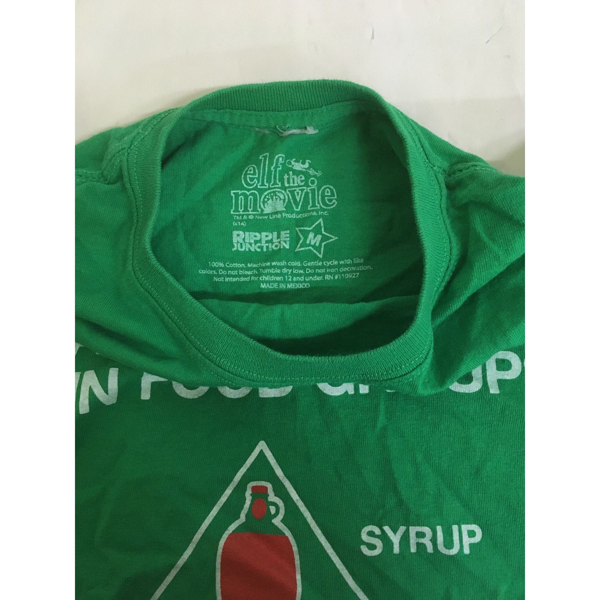 Other The Elf Movie Christmas Elf's 4 Main Food Groups Green T-Shi Size M / US 6-8 / IT 42-44 - 2 Thumbnail