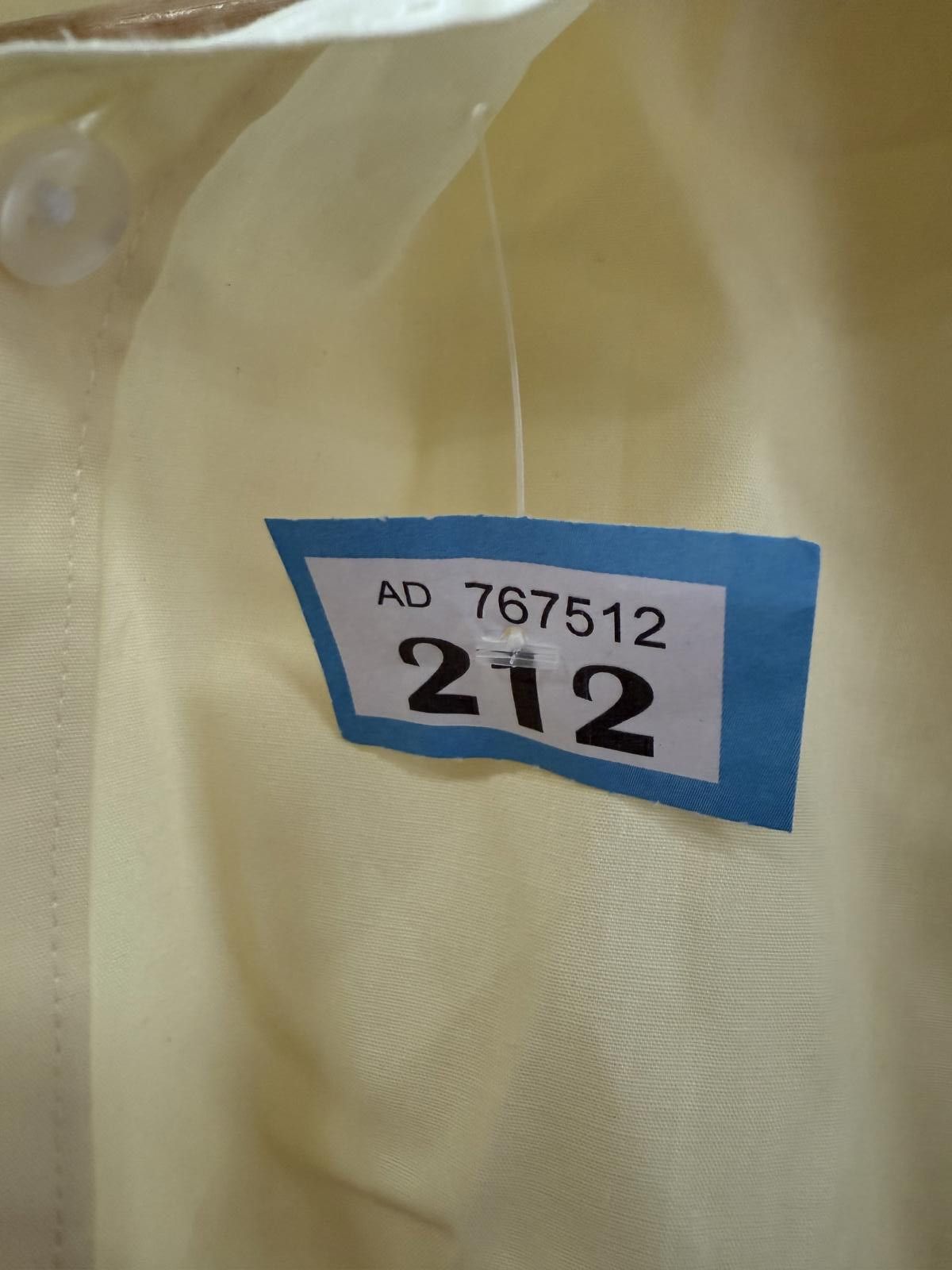 Designer Taylor & Wright Men's Regular Fit Yellow Dress Shirt Size 17 Size US M / EU 48-50 / 2 - 3 Thumbnail