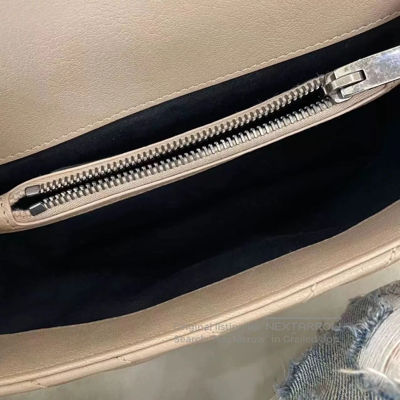 Yves Saint Laurent YSL V. Size ONE SIZE - 7 Thumbnail