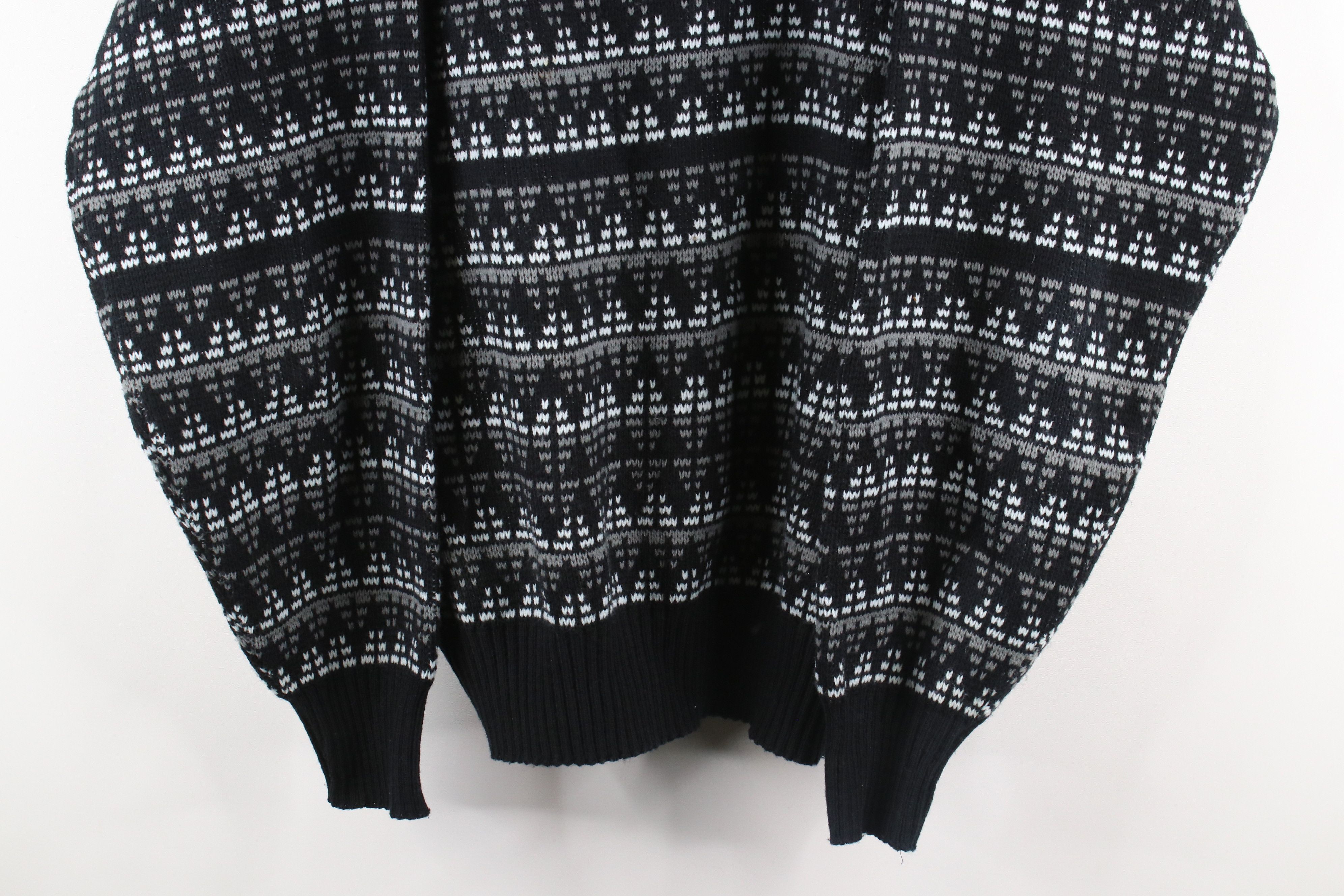 Vintage Vintage 90s Coogi Style Geometric Knit Cosby Dad Sweater Size US XXL / EU 58 / 5 - 3 Thumbnail