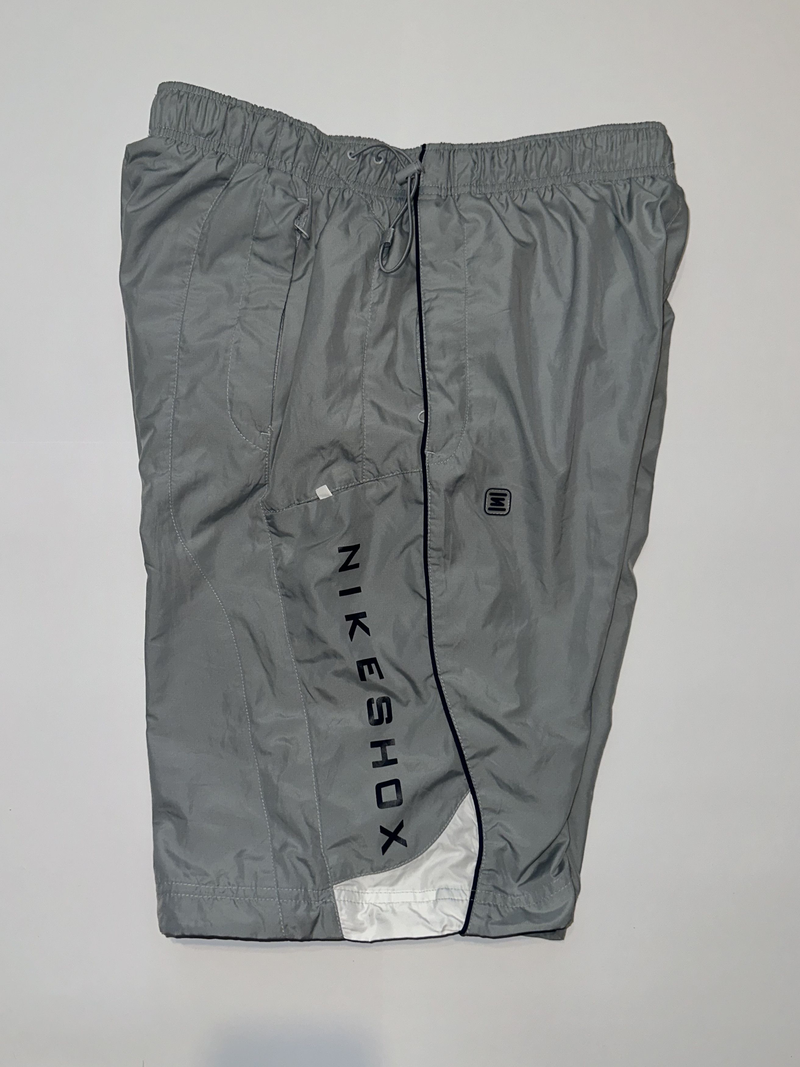 Nike Nike Shox Vintage Shorts Size US 32 / EU 48 - 2 Thumbnail