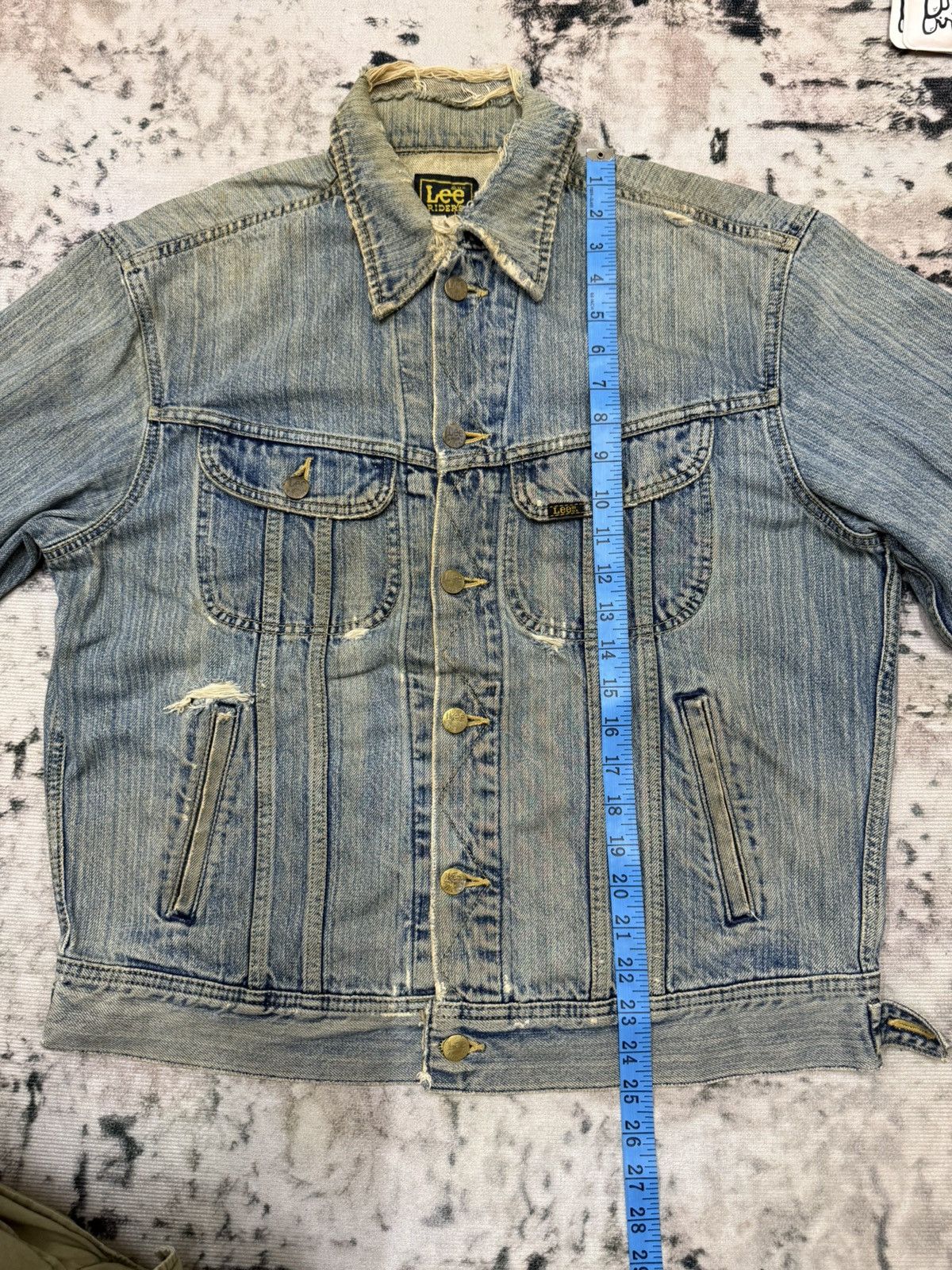 Lee Vintage 90s Lee Rider Distressed Denim Trucker Jacket Size US M / EU 48-50 / 2 - 19 Thumbnail