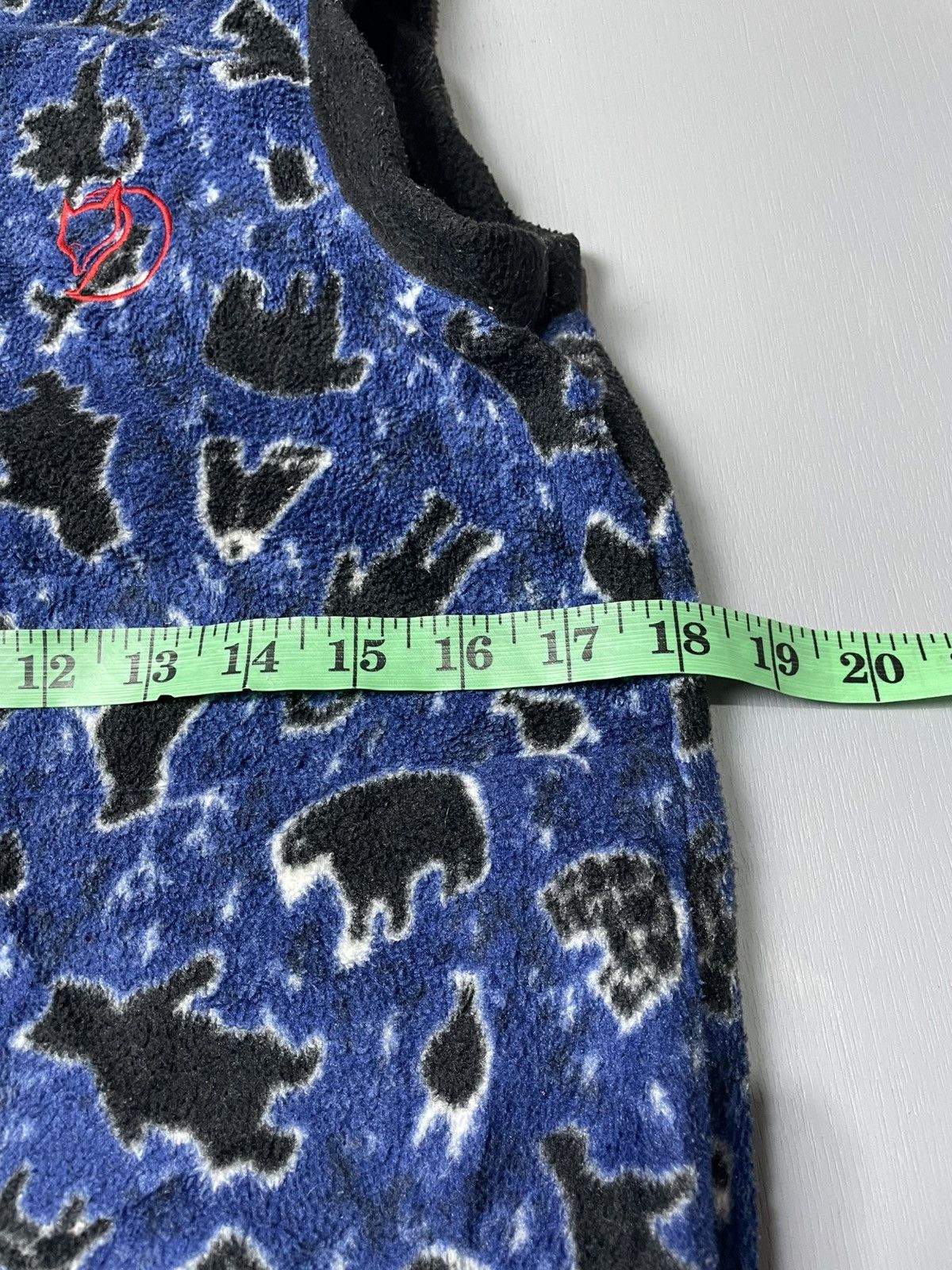Fjallraven Vintage fjallraven polartec wildwear full print fleece vest Size US S / EU 44-46 / 1 - 11 Thumbnail