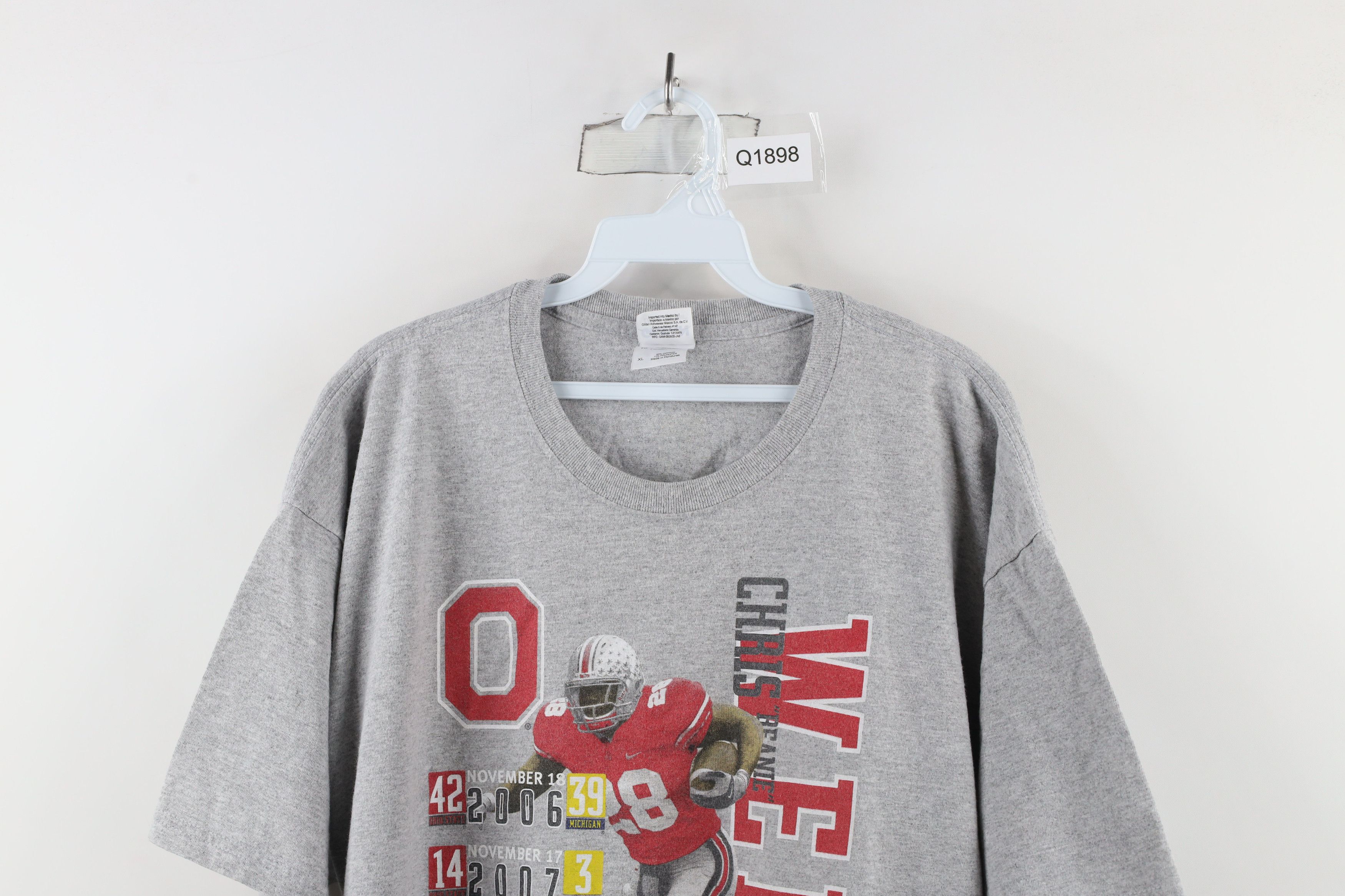 Vintage Vintage Y2K 2008 University Football Beanie Wells T-Shirt Size US XL / EU 56 / 4 - 2 Thumbnail