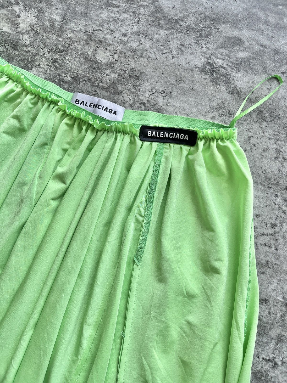 Balenciaga Balenciaga Lace Panel Asymmetric Skirt Size XXS / US 00 / IT 34 - 9 Thumbnail