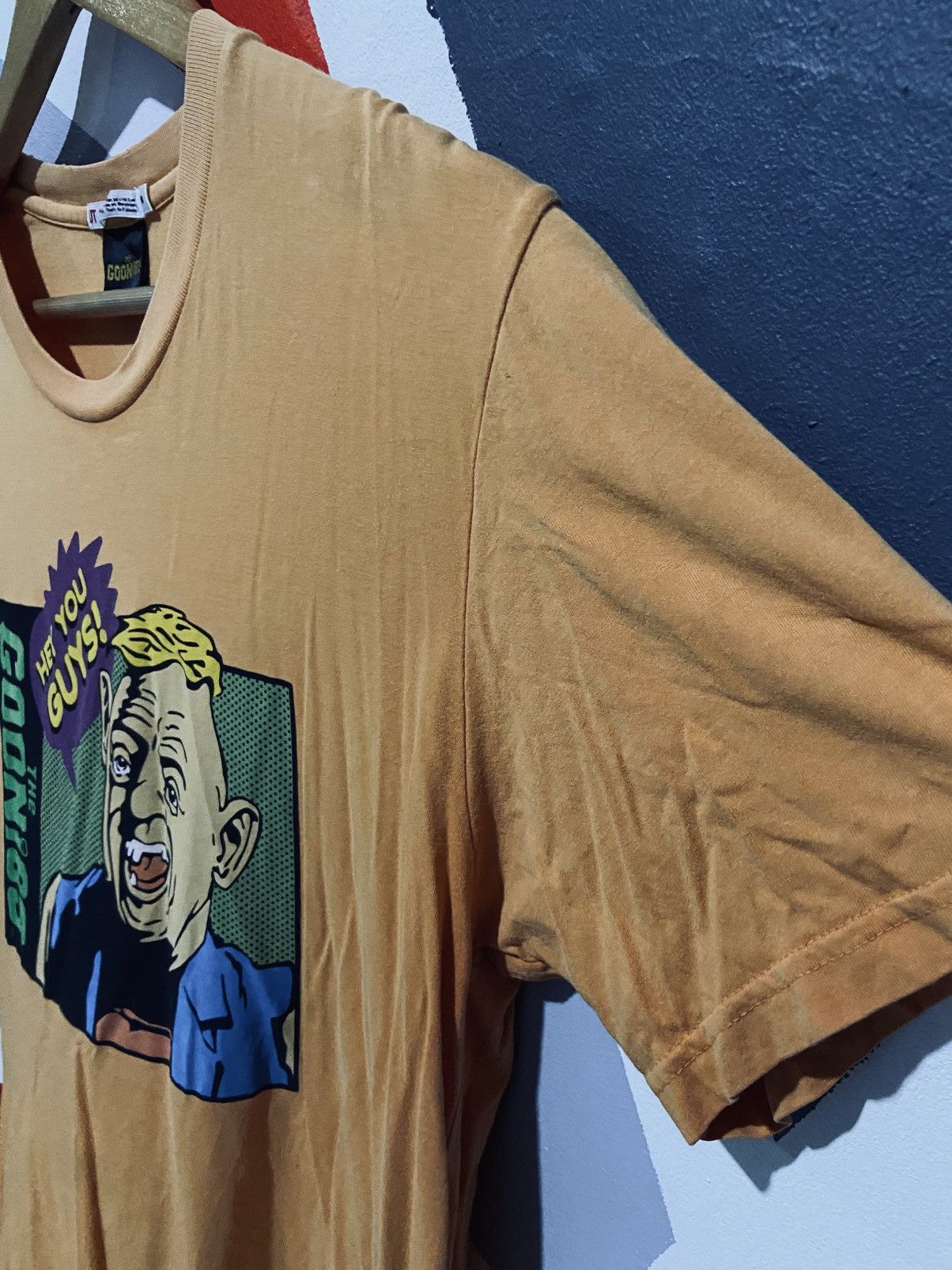 Uniqlo The Goonies - Hey You Guys Size US M / EU 48-50 / 2 - 3 Thumbnail