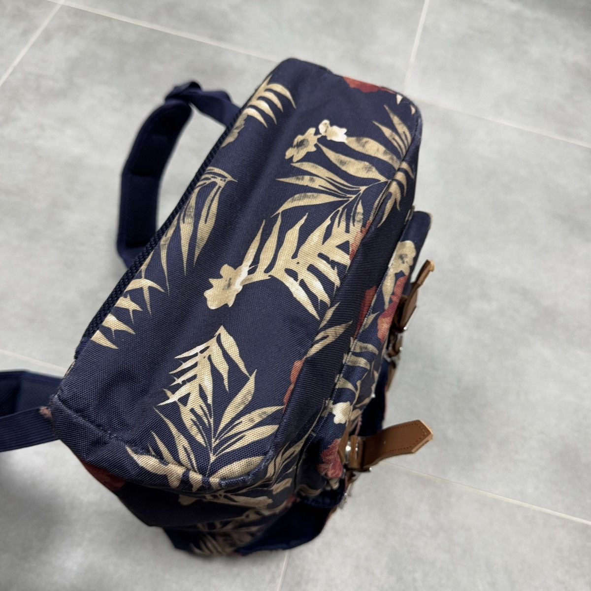 Herschel Supply Co. Herschel Supply Co. Floral Print Retreat Backpack Size ONE SIZE - 23 Thumbnail
