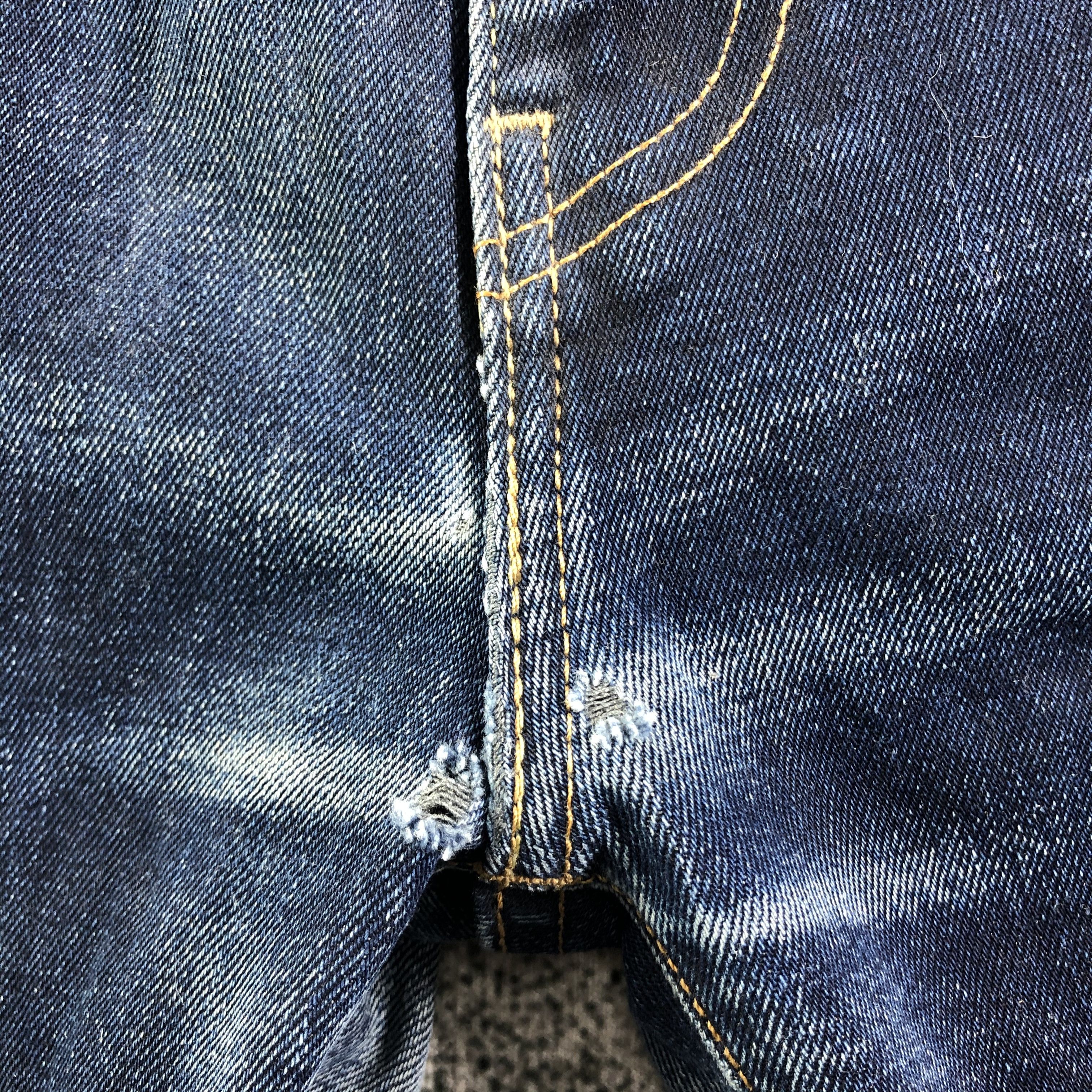 Levi's Levis 502 Jeans Distresed Denim KJ2201 Size US 33 - 9 Thumbnail