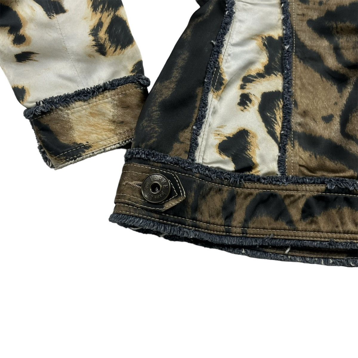 Gianfranco Ferre × Vintage Gianfranco Ferre Jeans Boutique Vintage Jacket Leopard Style Size S / US 4 / IT 40 - 9 Thumbnail