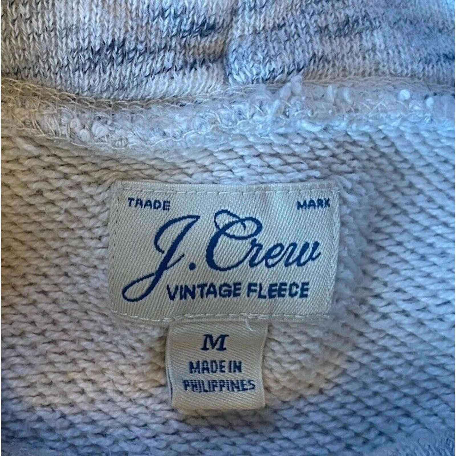 J.Crew J. Crew Trending Cropped Sweatshirt Women’s M Vintage Fleece Size M / US 6-8 / IT 42-44 - 2 Thumbnail