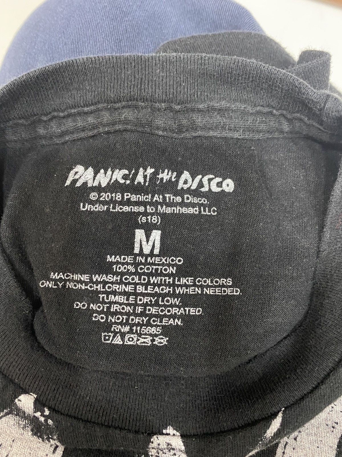 Band Tees PANIC AT THE DISCO BAND TSHIRT Size US M / EU 48-50 / 2 - 7 Thumbnail