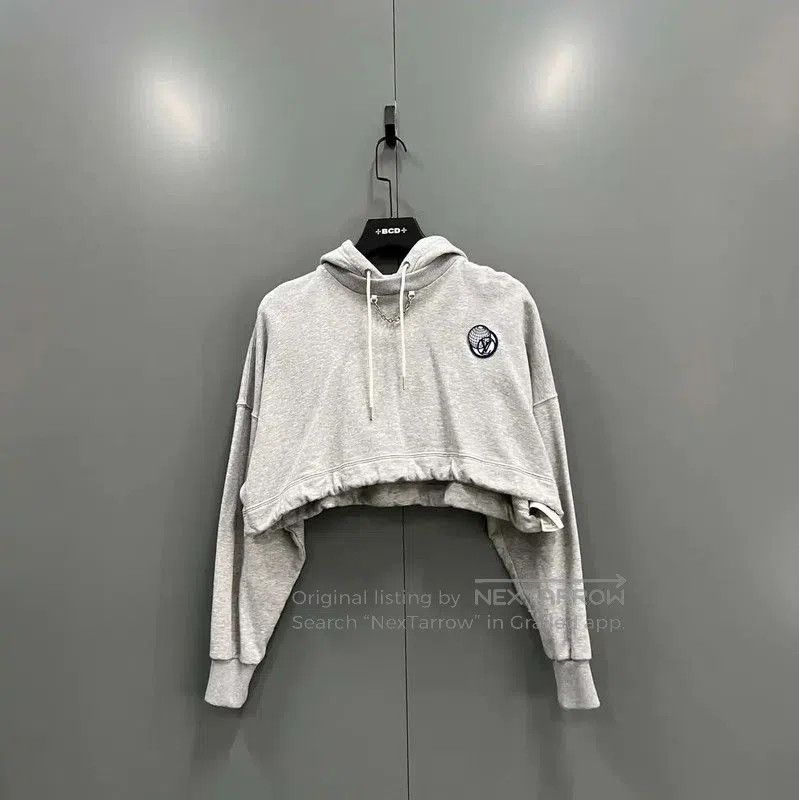 Louis Vuitton Louis Vuitton Gray Logo Crop Hoodie for Women . Size XXS / US 00 / IT 34 - 1 Thumbnail