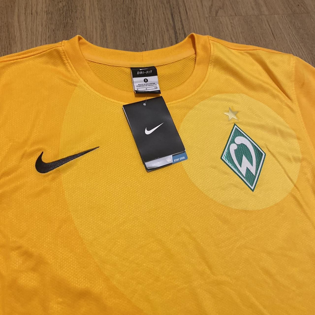 Nike 2012-13 Werder Brema Goalkeeper Football Shirt Bundesliga Size US S / EU 44-46 / 1 - 2 Thumbnail
