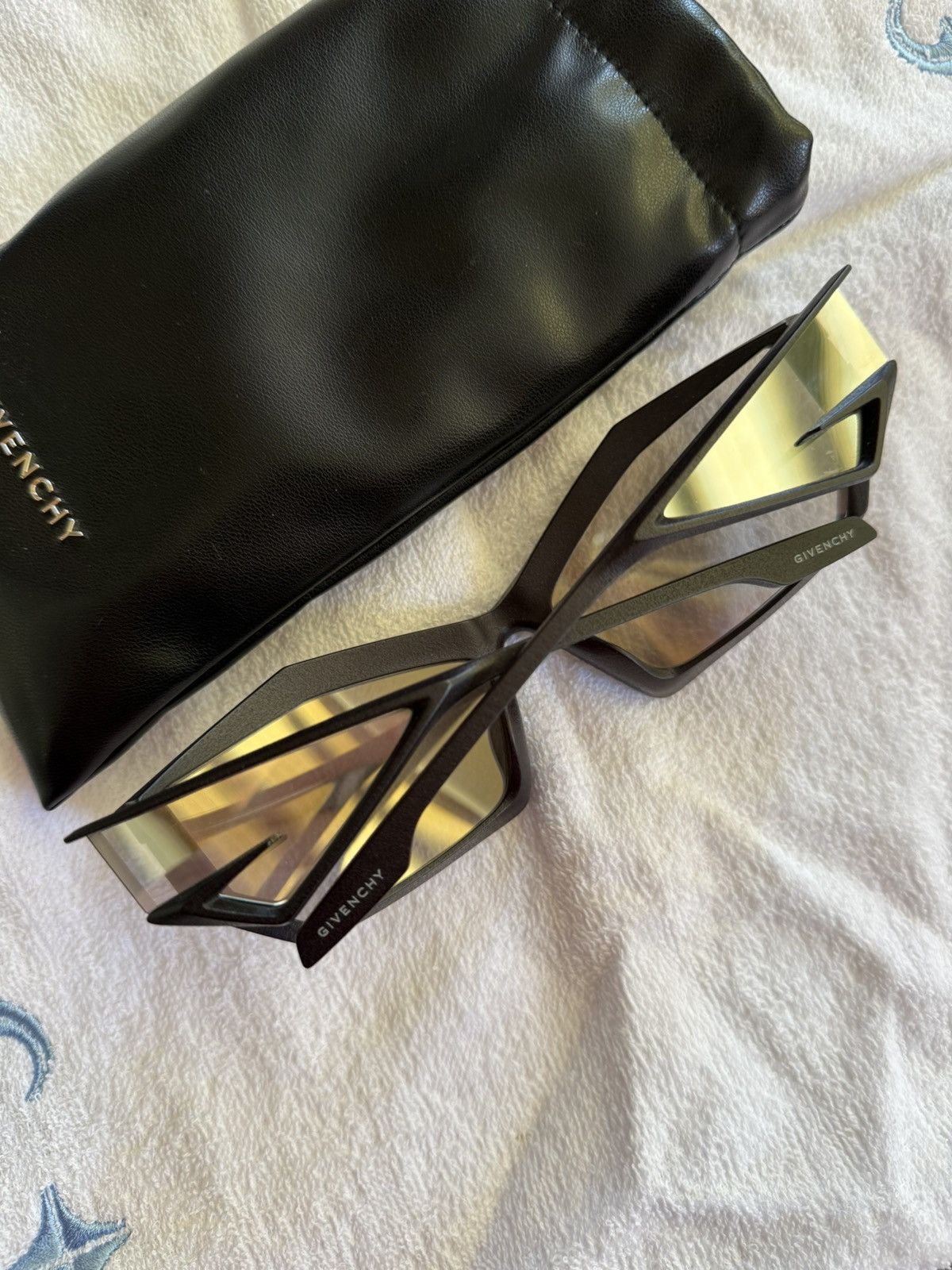 Givenchy Givenchy Giv Cut Geometric Sunglasses Black Silver GV40049I Size ONE SIZE - 5 Thumbnail