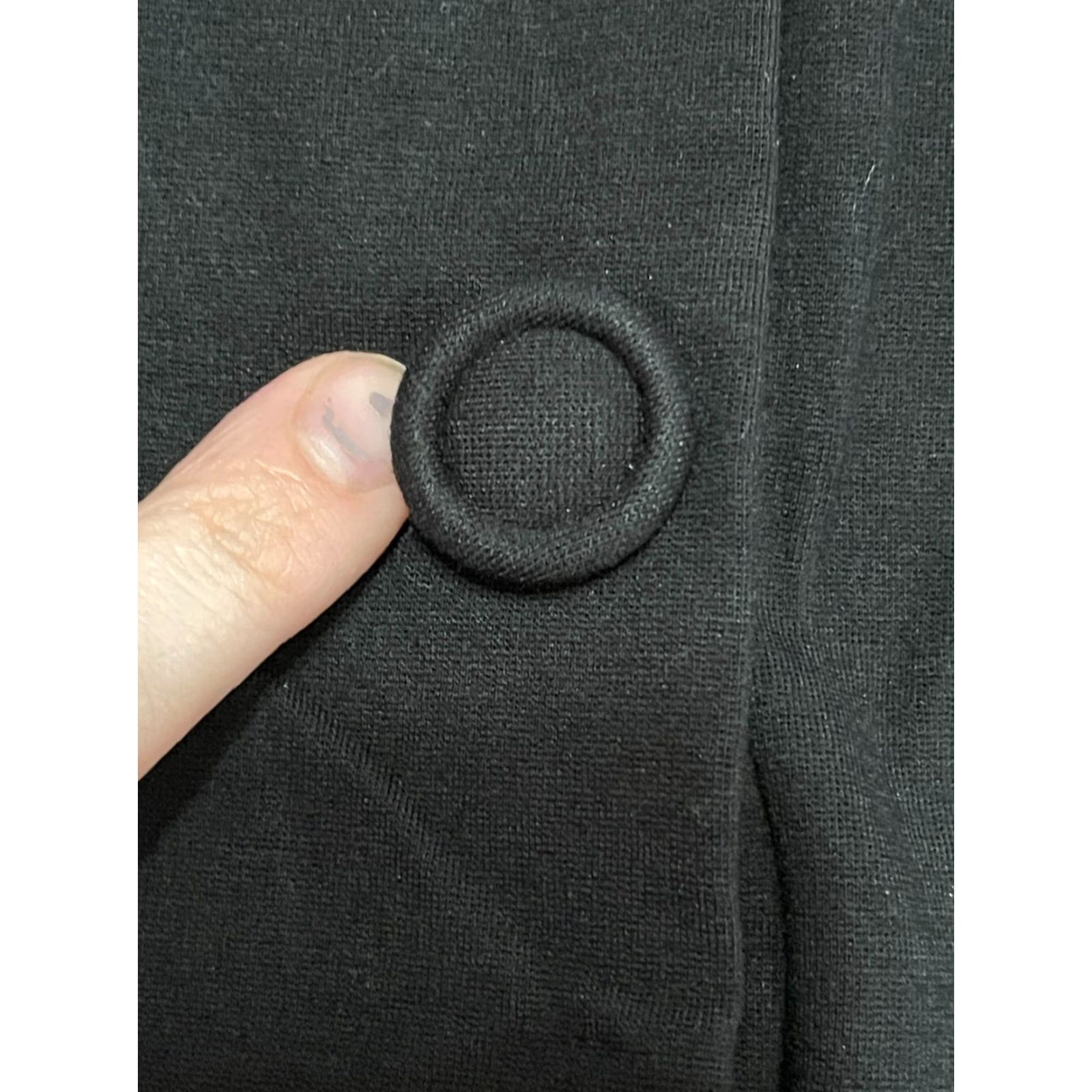 Talbots Talbots Skirt Women's Size 8 Black Side Zip Buttons on Front Size 30" / US 8 / IT 44 - 3 Thumbnail