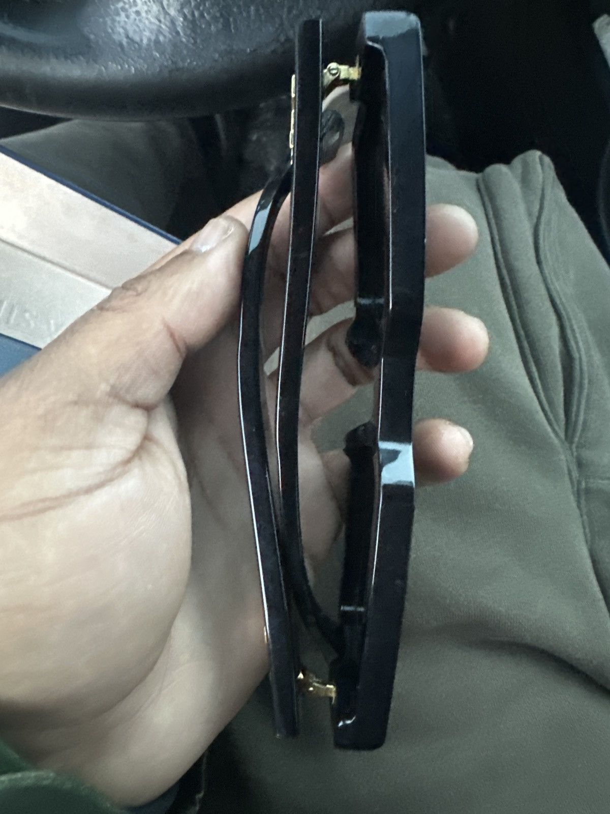 Louis Vuitton LV Size ONE SIZE - 3 Thumbnail