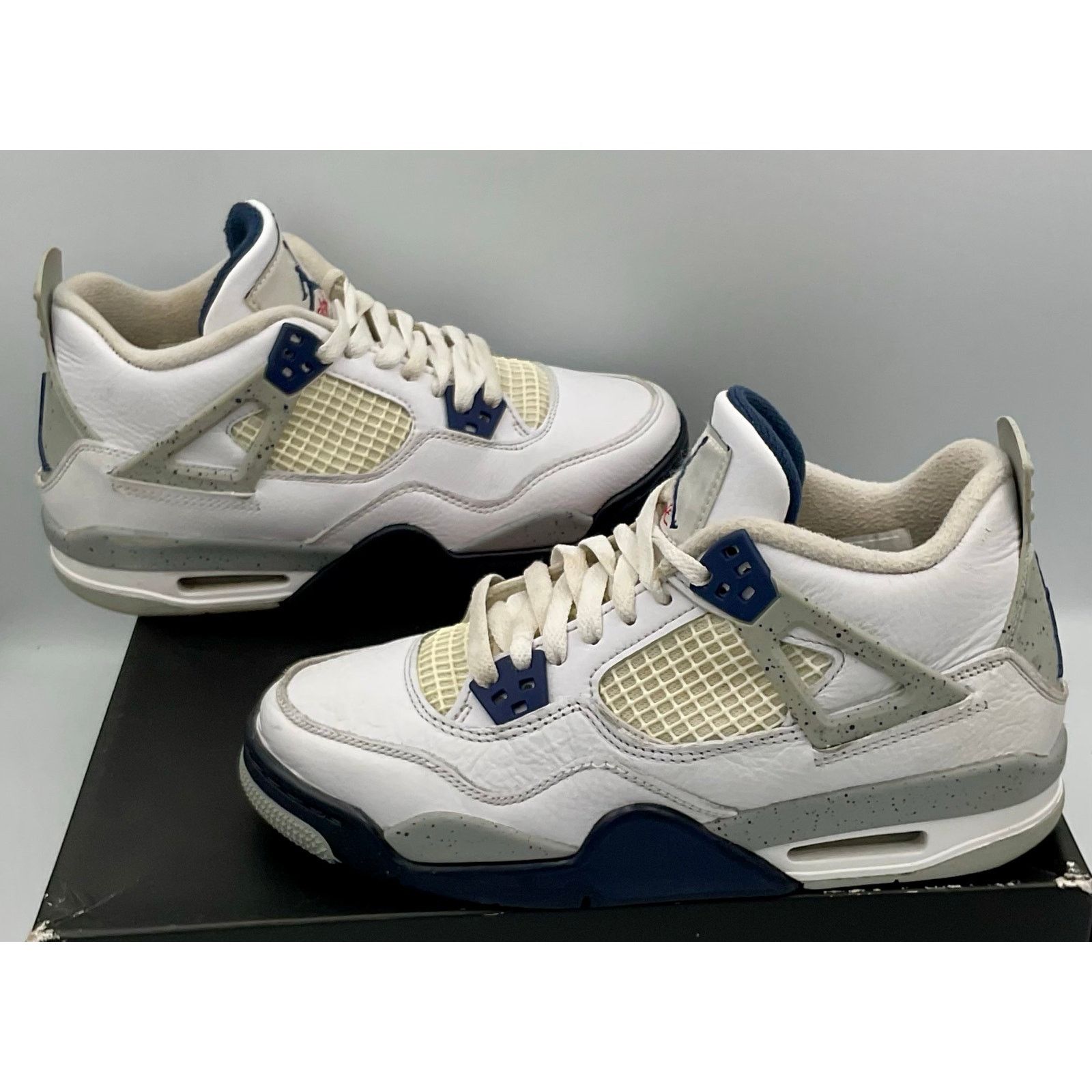 Jordan Brand Air Jordan 4 Retro Midnight Navy GS - Size 5.5Y - 408452-140 Size US 5.5 / EU 38 - 3 Thumbnail