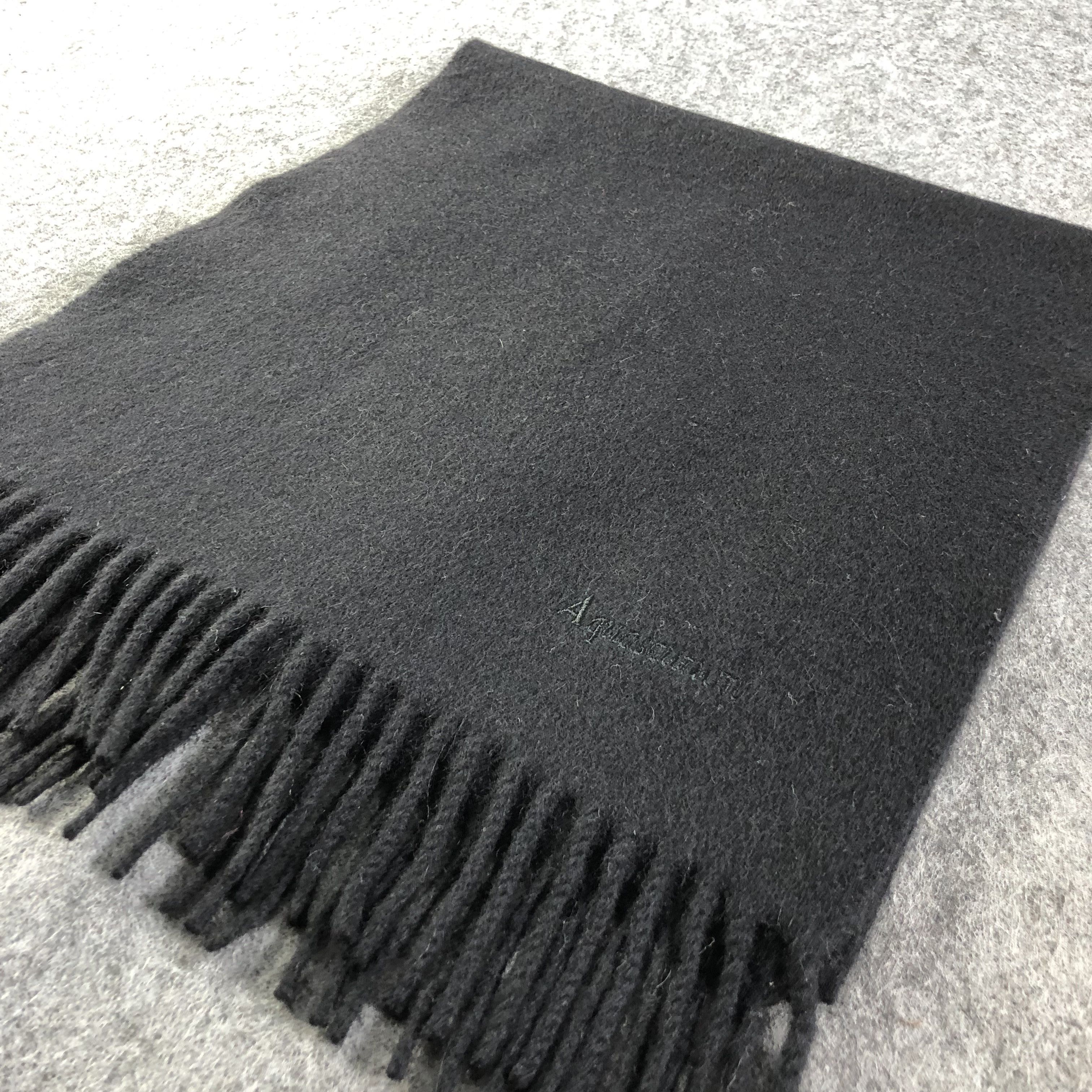 Aquascutum Aquascutum Plain Black Cashmere Scarf Muffler V1613 Size ONE SIZE - 2 Thumbnail