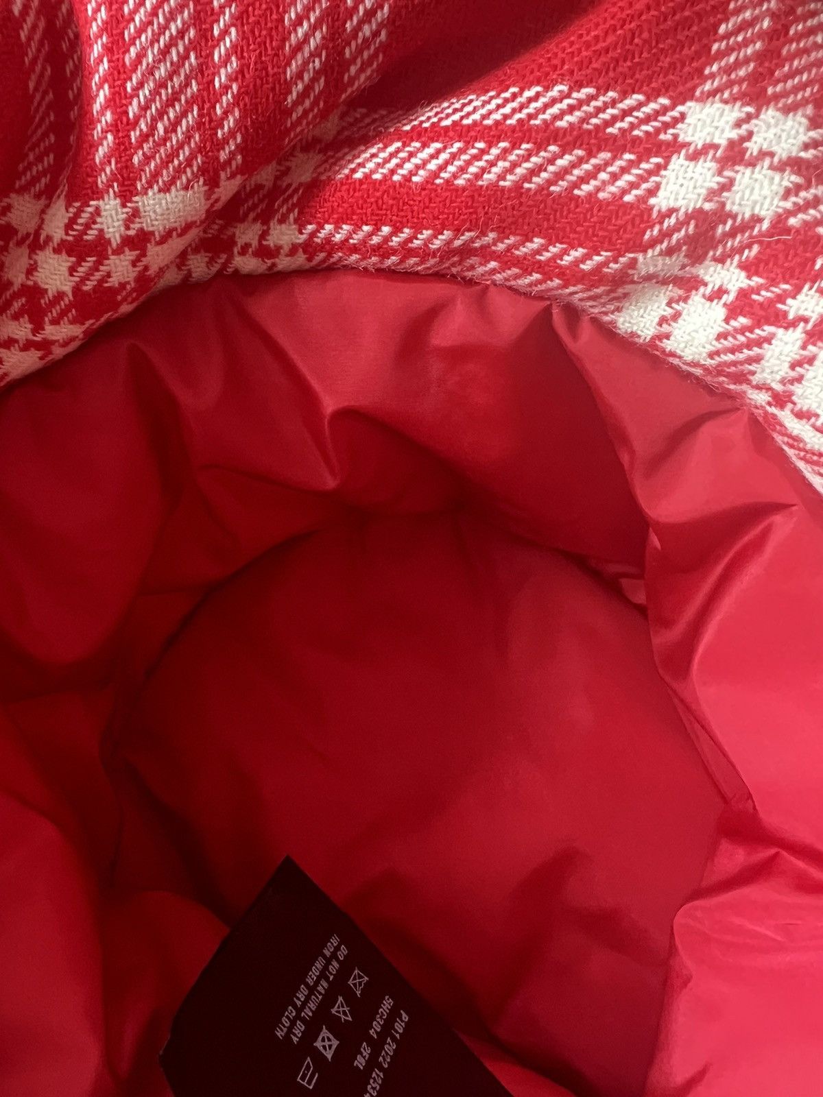 Miu Miu 🔥 Miu Miu Red Check padded bucket hat Size ONE SIZE - 10 Thumbnail