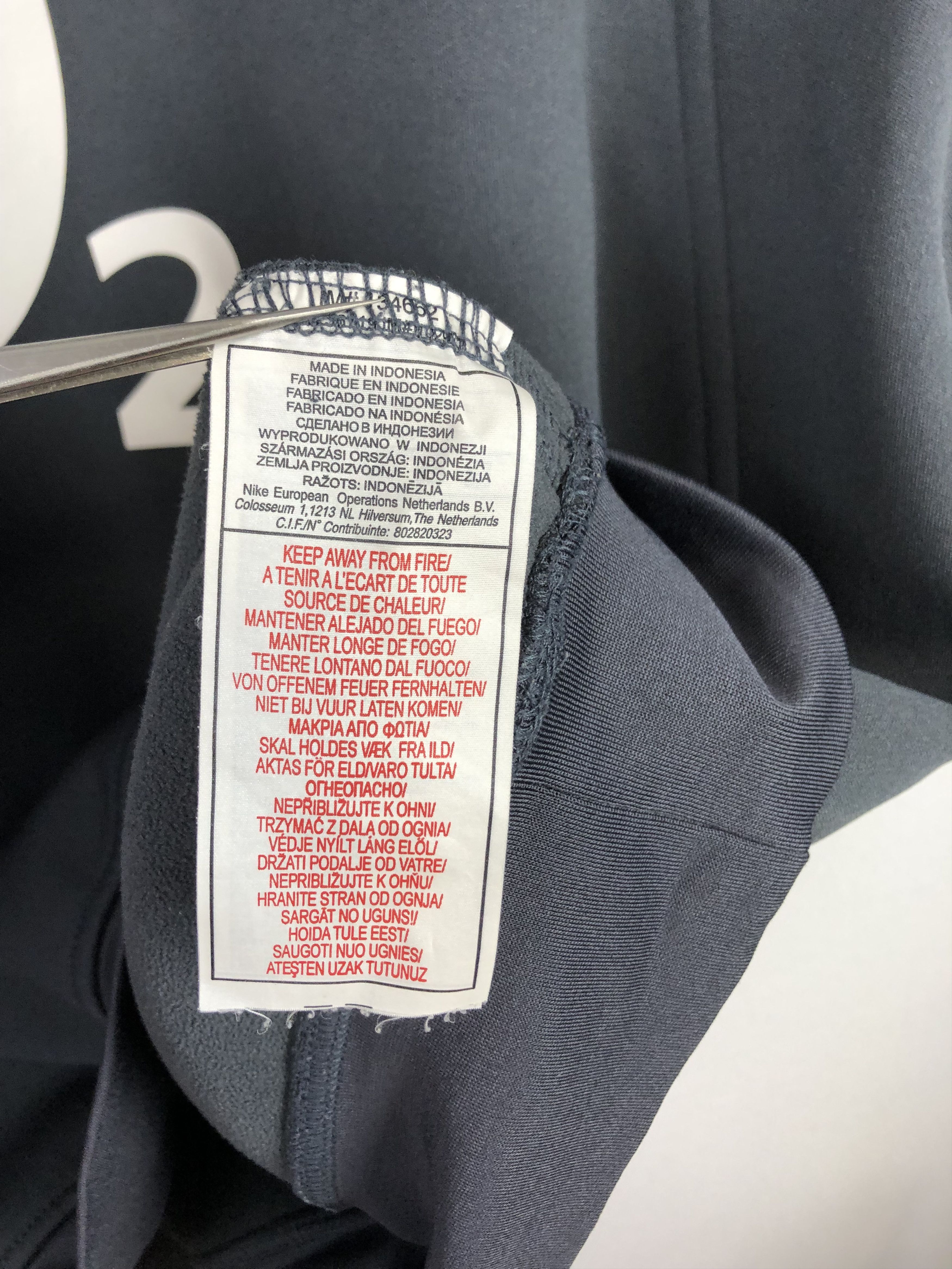 Nike Vintage Nike Arsenal Football Sweatshirt Soccer Track Top O2 Size US XXL / EU 58 / 5 - 7 Thumbnail