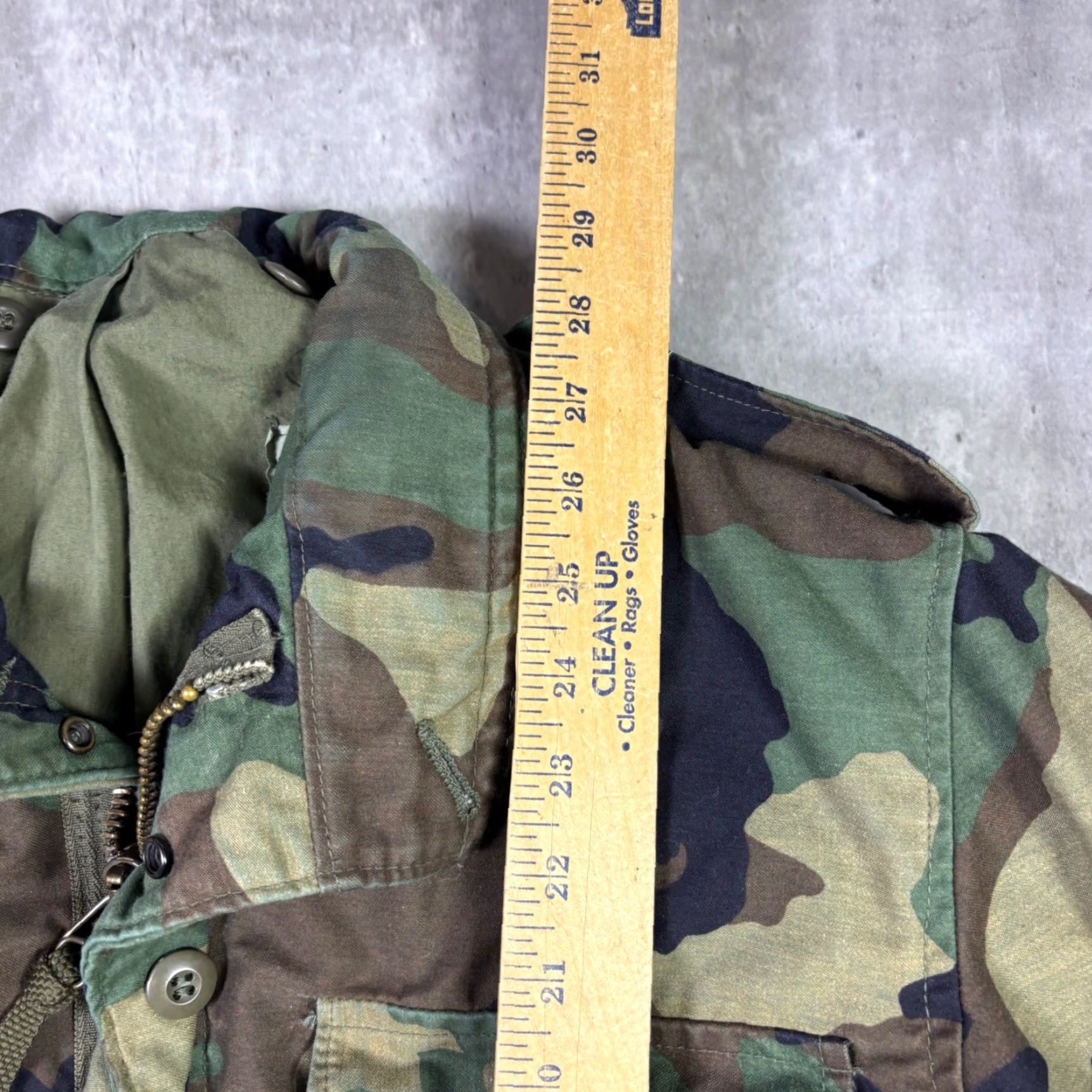 Vintage VINTAGE Mens M65 Field Jacket Woodland Camo Military Coat Medium Short Camouflage Army Jacket Mens M65 Short Vintage Military Jacket Size US 31 - 4 Thumbnail