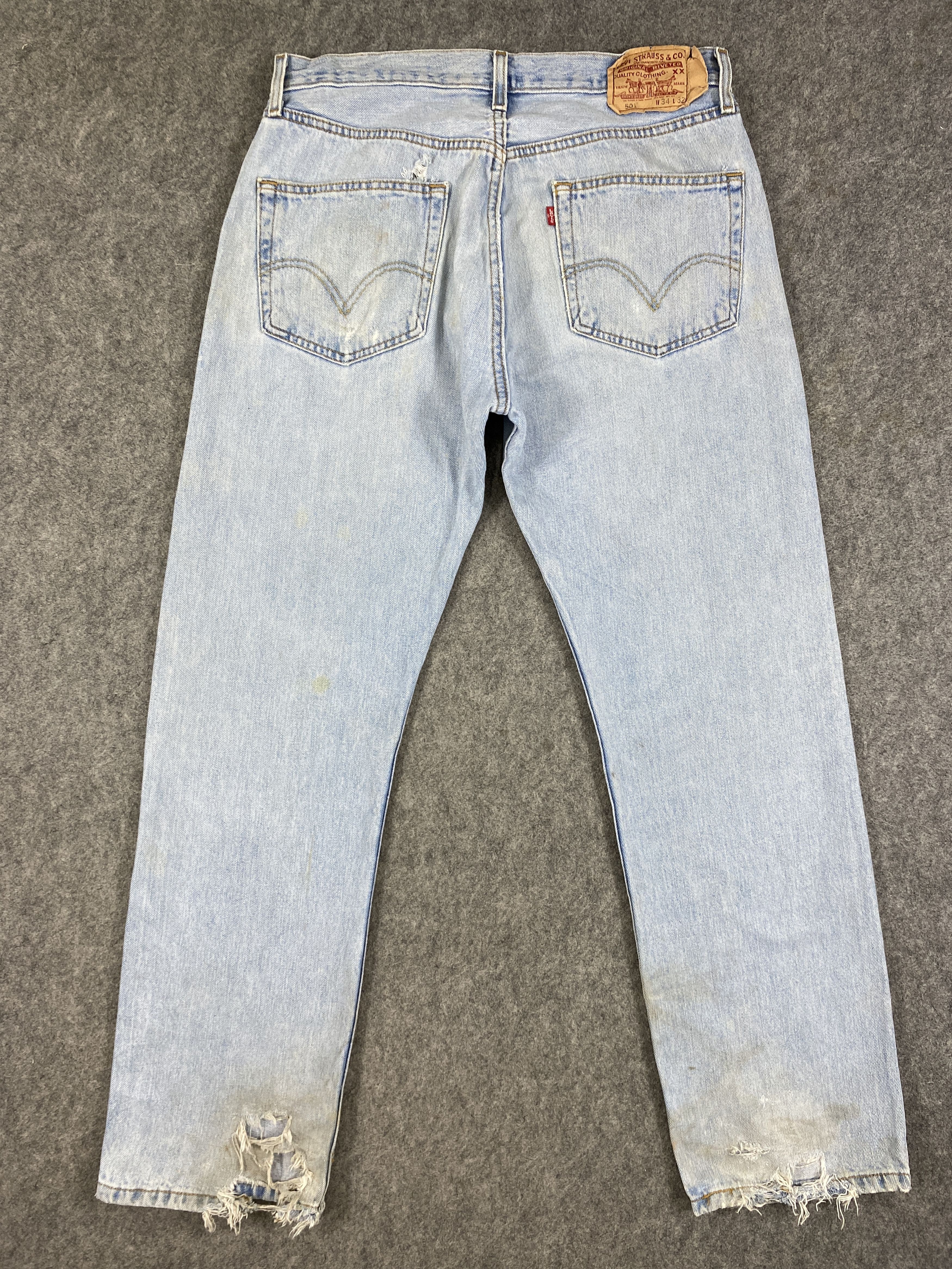 Levi's Light Blue Wash Vintage Levi's 501 Jeans 33x31 Denim -JN2250 Size US 33 - 2 Thumbnail