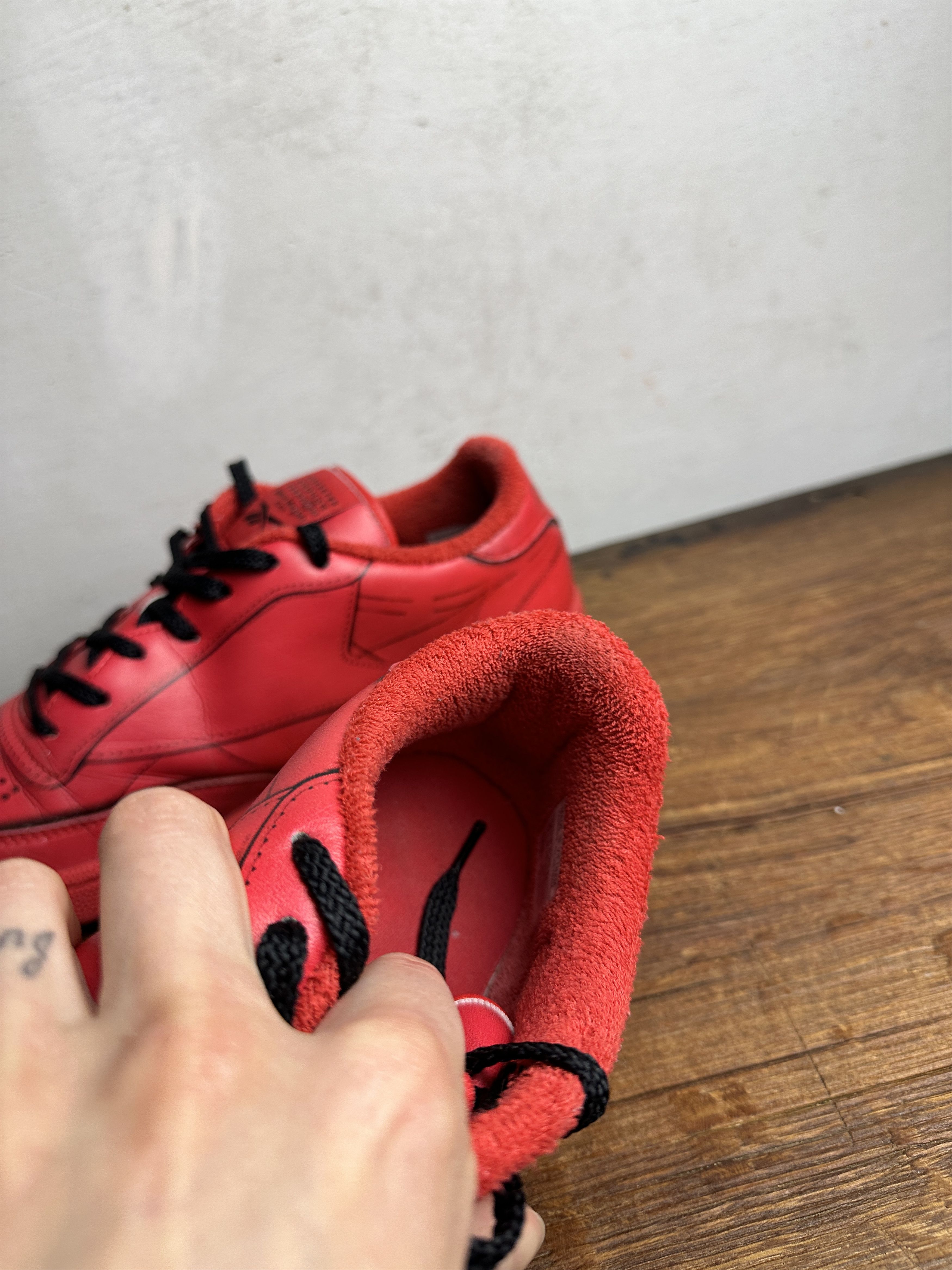 Maison Margiela × Reebok Reebok Maison Margiela x Club C Vector Red Size US 10 / EU 43 - 10 Thumbnail