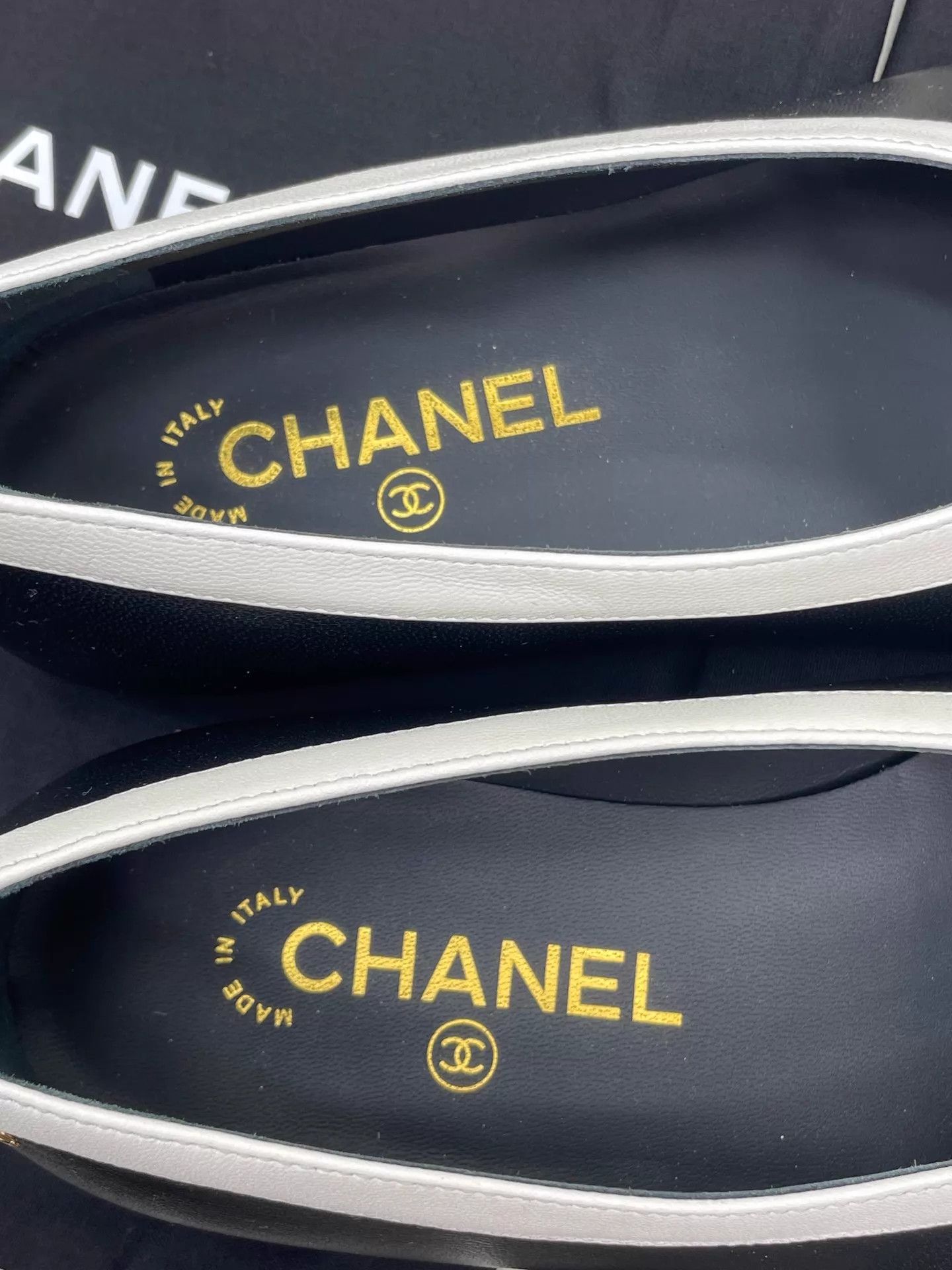 Chanel Chanel 26 Square Toe Slip-On Flat Shoes 36.5 Size US 6 / IT 36 - 3 Thumbnail