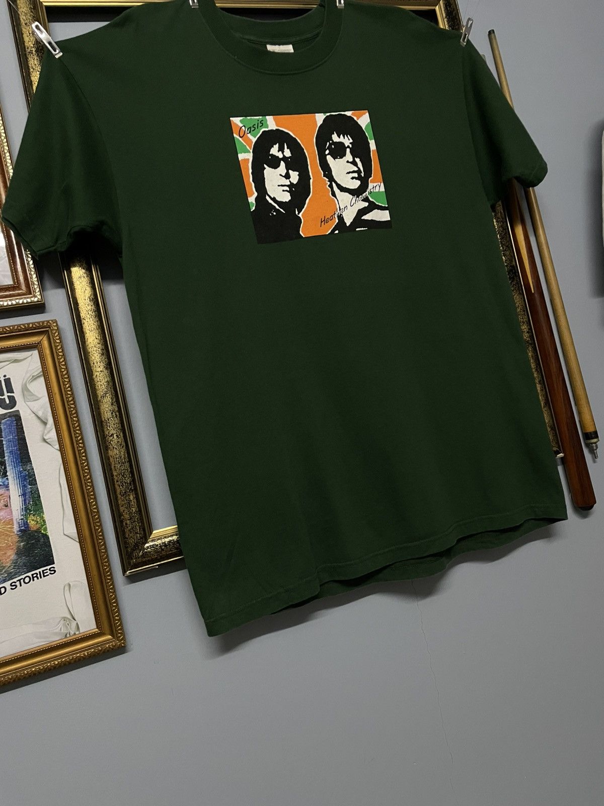 Vintage Vintage Late 90s Oasis Heathern Chemistry Liam & Noel Tshirt Size US XL / EU 56 / 4 - 6 Thumbnail