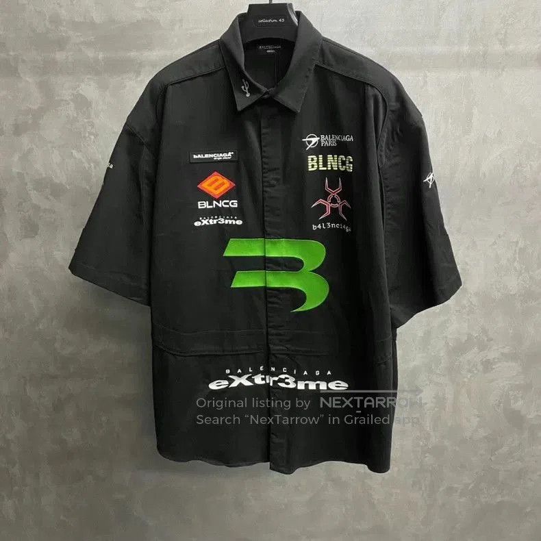 Balenciaga Balenciaga Black Art Print Logo Shirt. Size US XL / EU 56 / 4 - 1 Thumbnail
