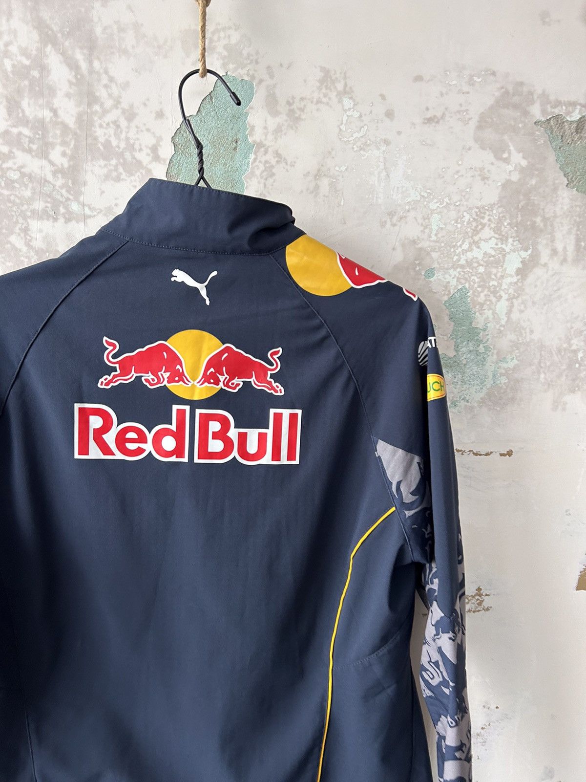PUMA Red Bull Racing サイン入りジャケット Puma × Red Bull PUMA RED BULL RACING JACKET | Grailed