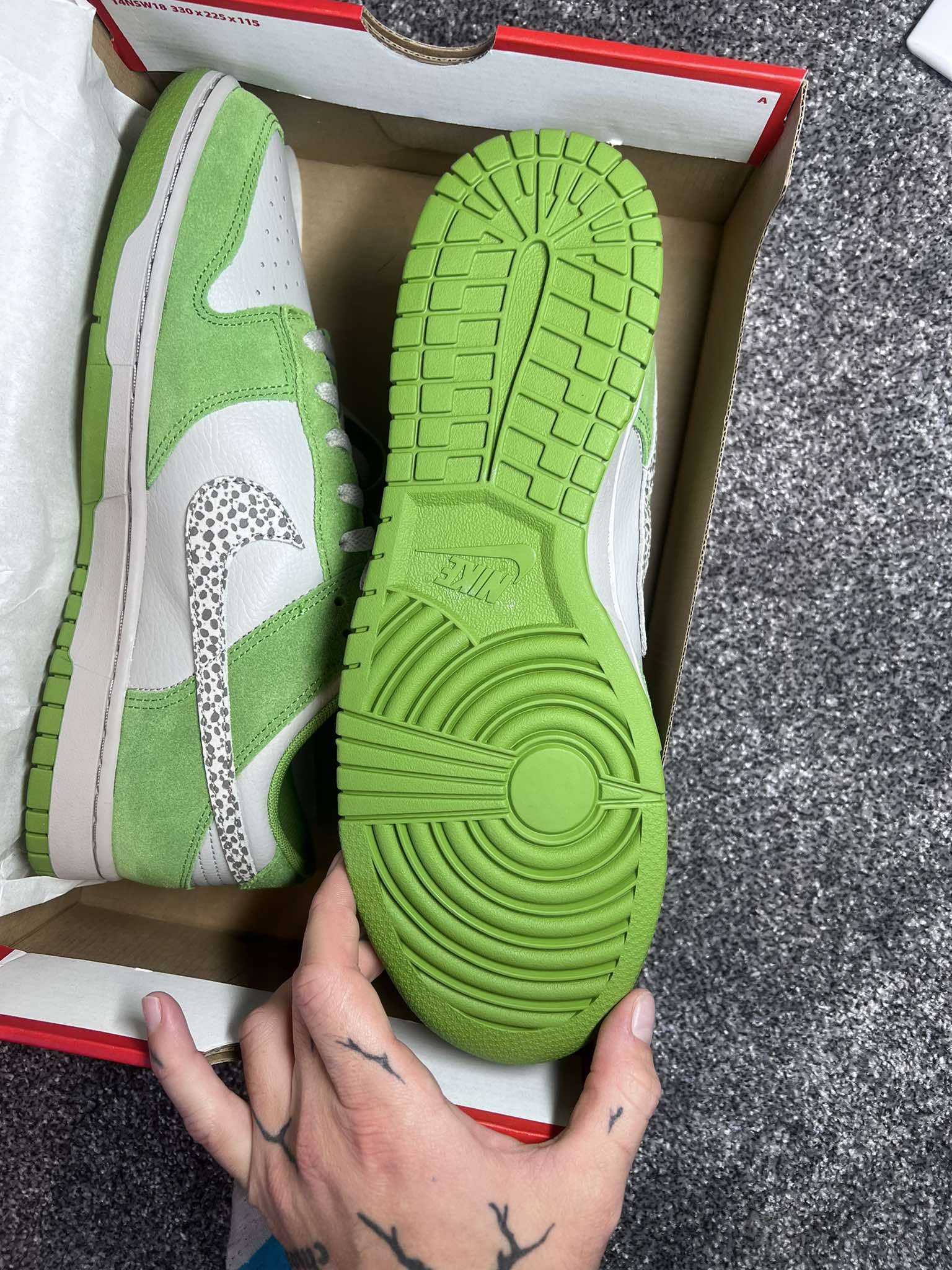 Nike Nike dunk low safari green safari Size US 11 / EU 44 - 3 Thumbnail