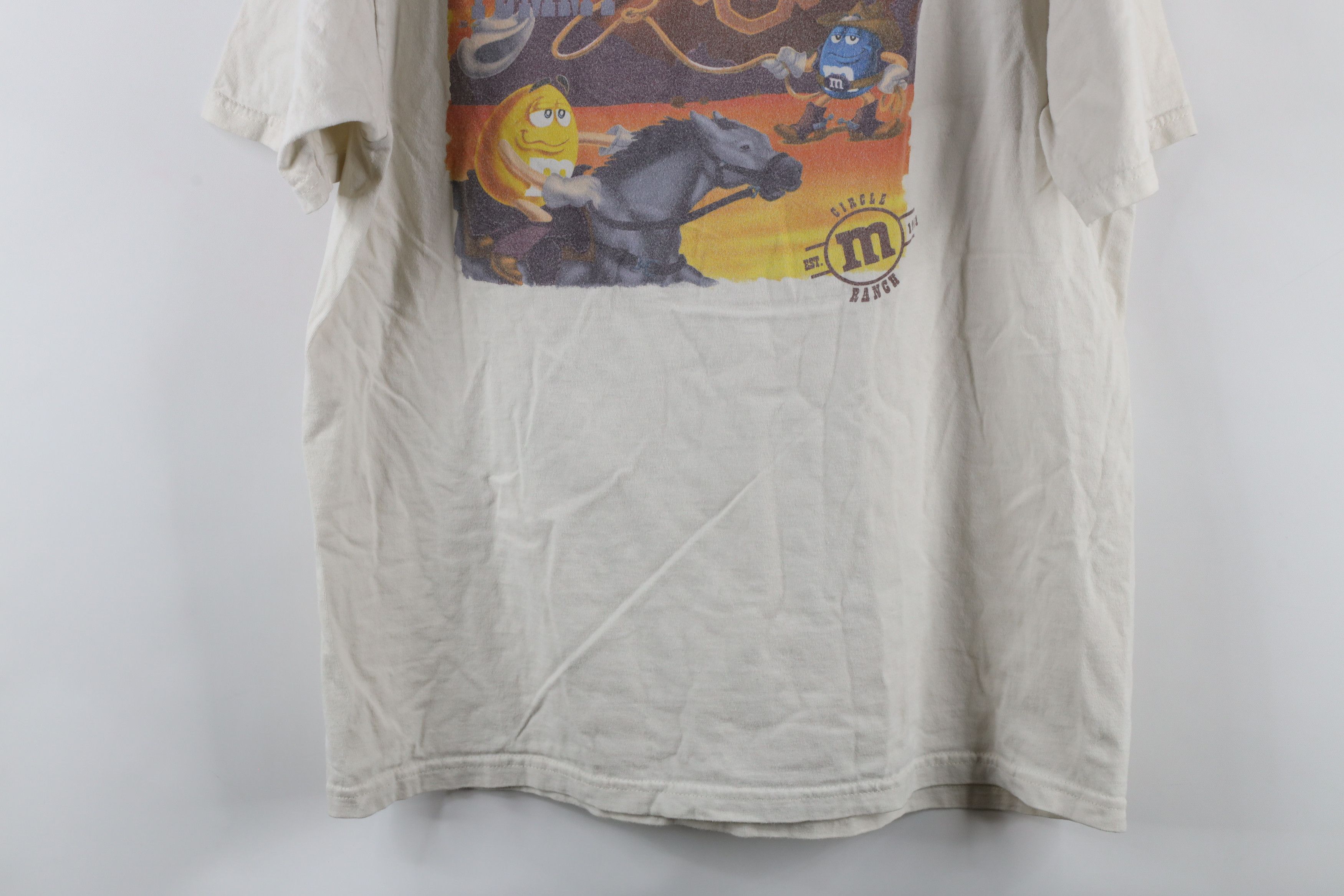 Vintage Vintage Y2K M&Ms World Western Circle Ranch Cowboy T-Shirt Size US L / EU 52-54 / 3 - 11 Thumbnail