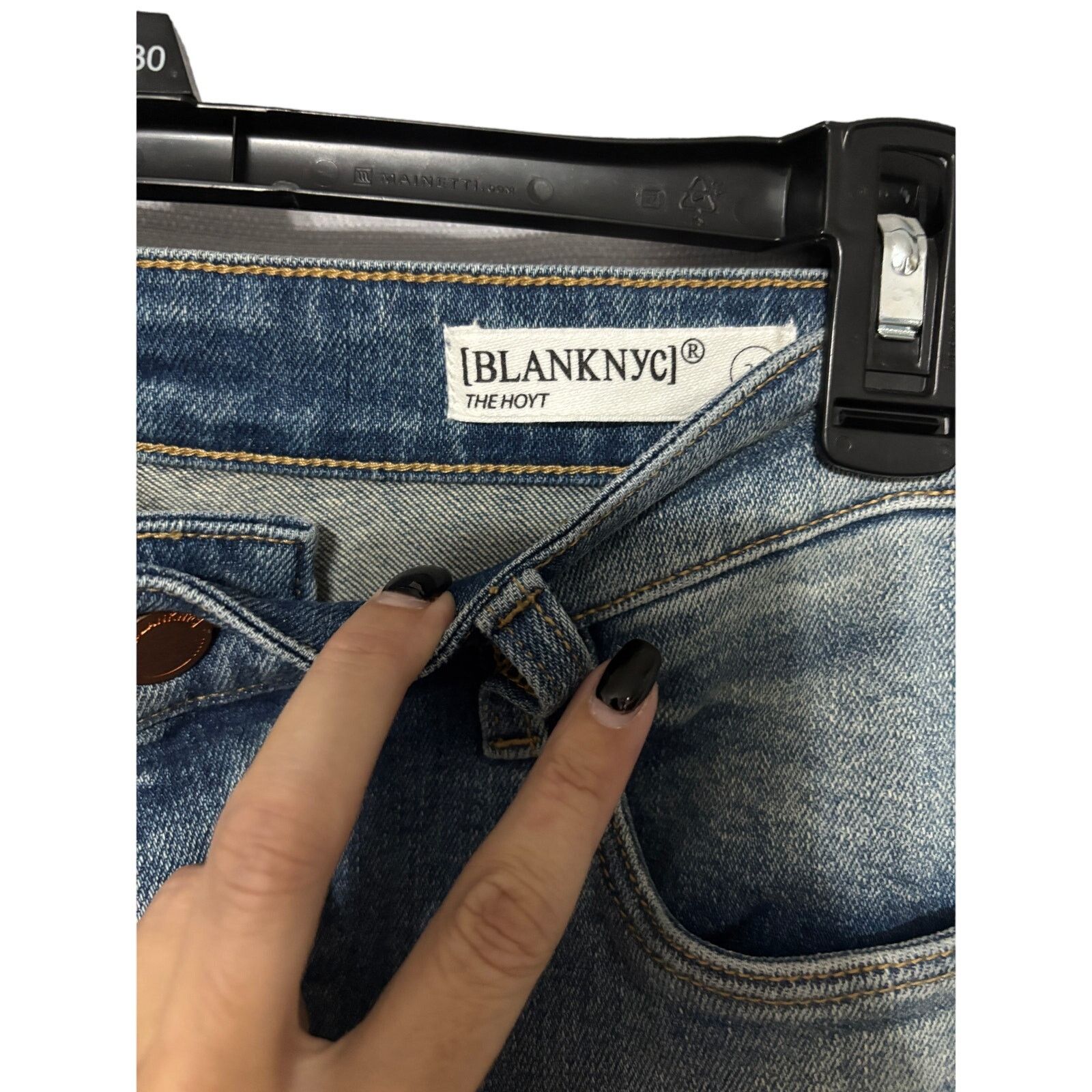 BLANKNYC $88-MSRP-BlankNYC "The Hoyt" High Rise Mini Flare- sz 28-NWT Size 28" / US 6 / IT 42 - 6 Thumbnail