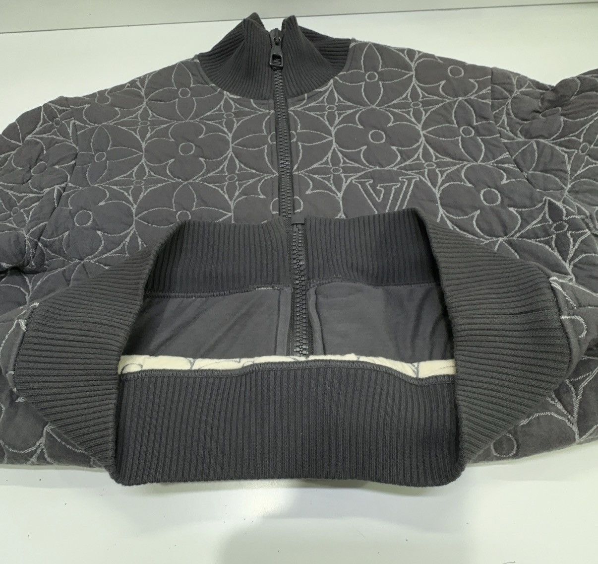 Louis Vuitton Louis Vuitton 21SS Nylon Monogram Flower Blouson jacket Size US S / EU 44-46 / 1 - 8 Thumbnail
